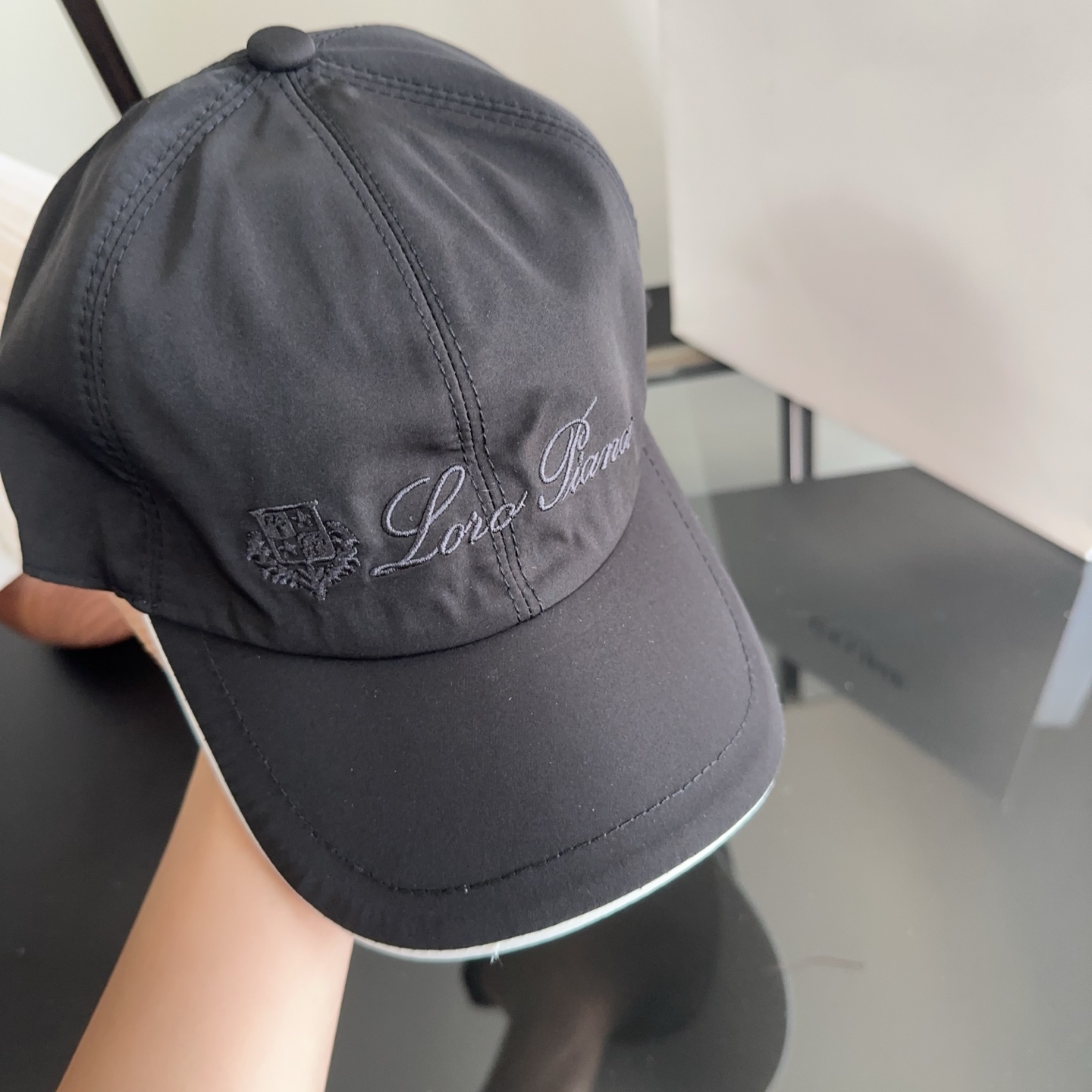 Loro Piana(诺悠翩雅) 新款高版本棒球帽，大牌同步，超好搭配，出货！