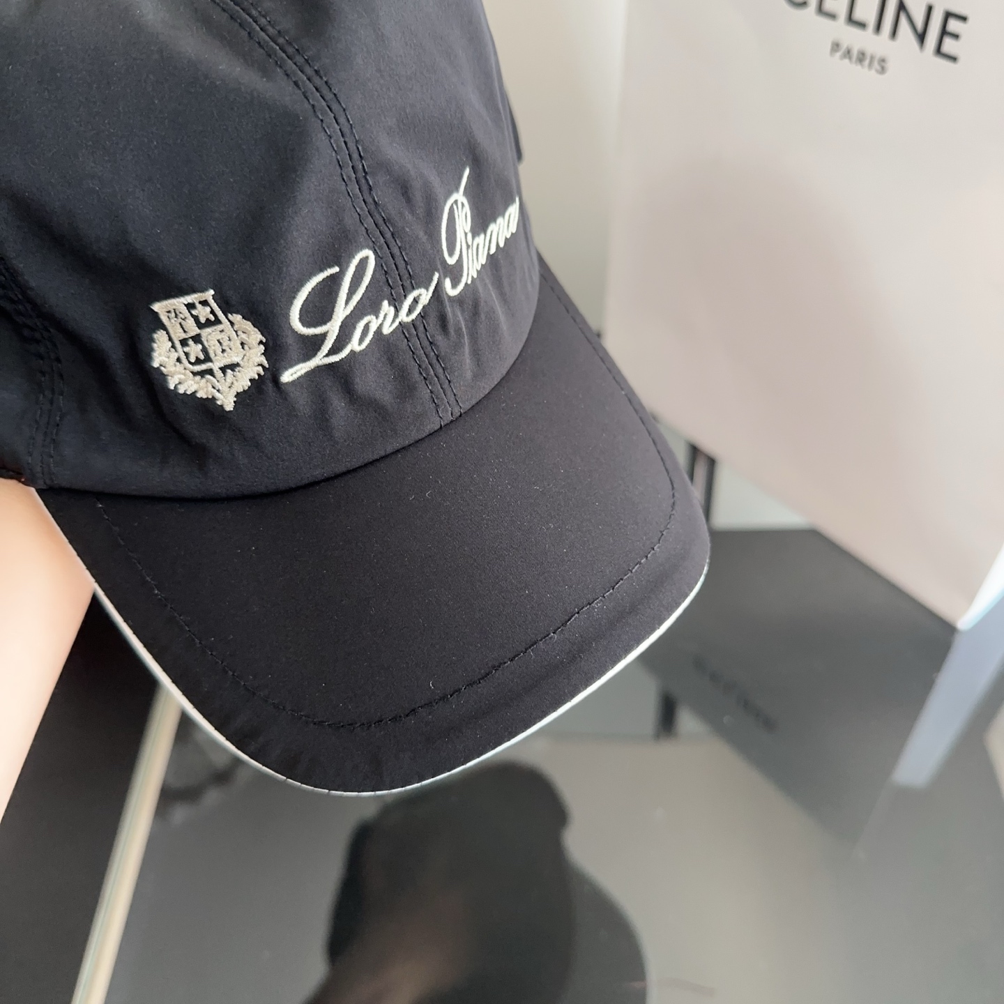 Loro Piana(诺悠翩雅) 新款高版本棒球帽，大牌同步，超好搭配，出货！