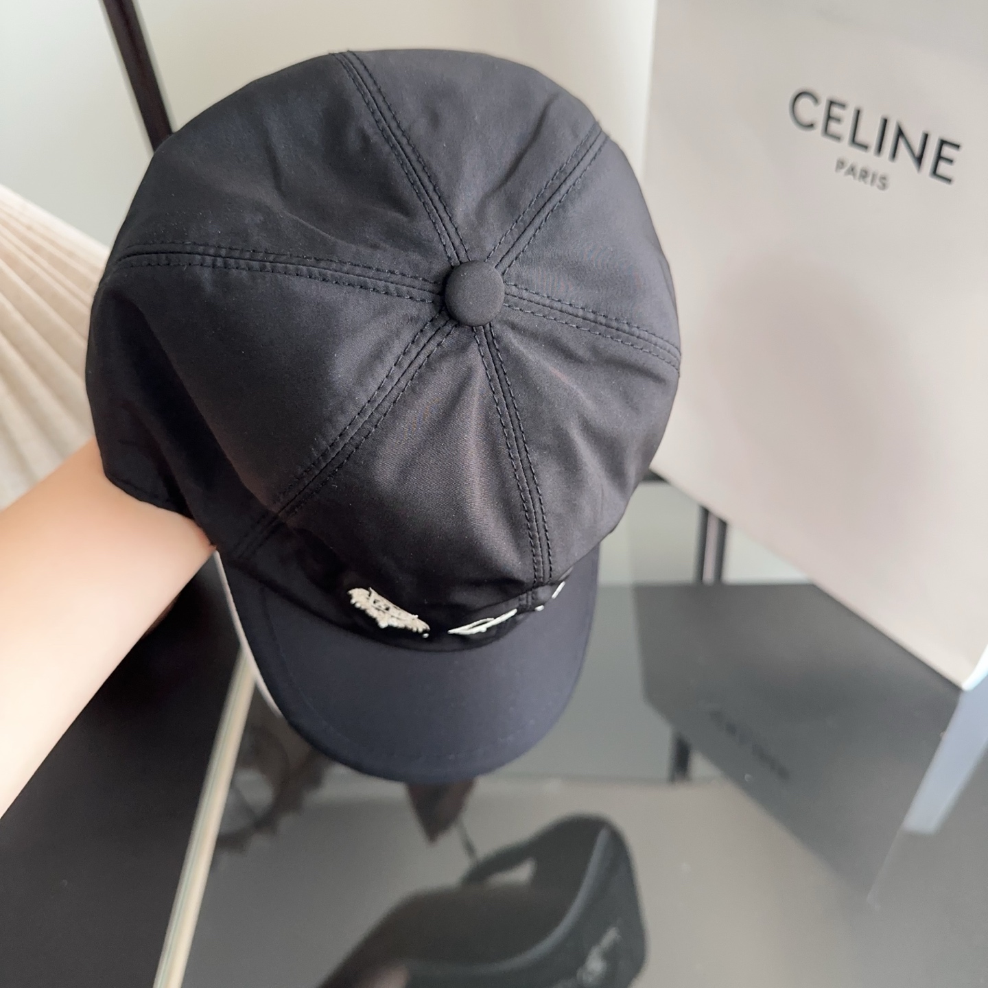 Loro Piana(诺悠翩雅) 新款高版本棒球帽，大牌同步，超好搭配，出货！