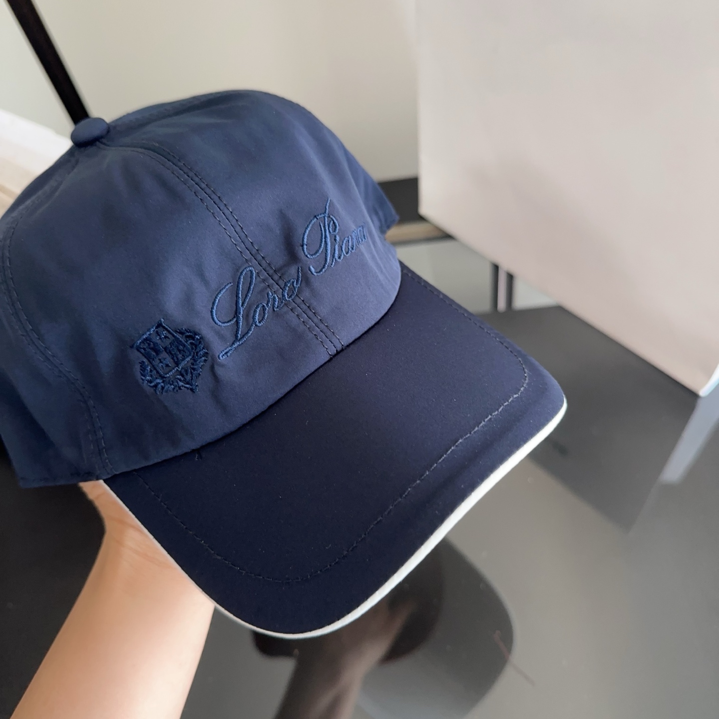 Loro Piana(诺悠翩雅) 新款高版本棒球帽，大牌同步，超好搭配，出货！