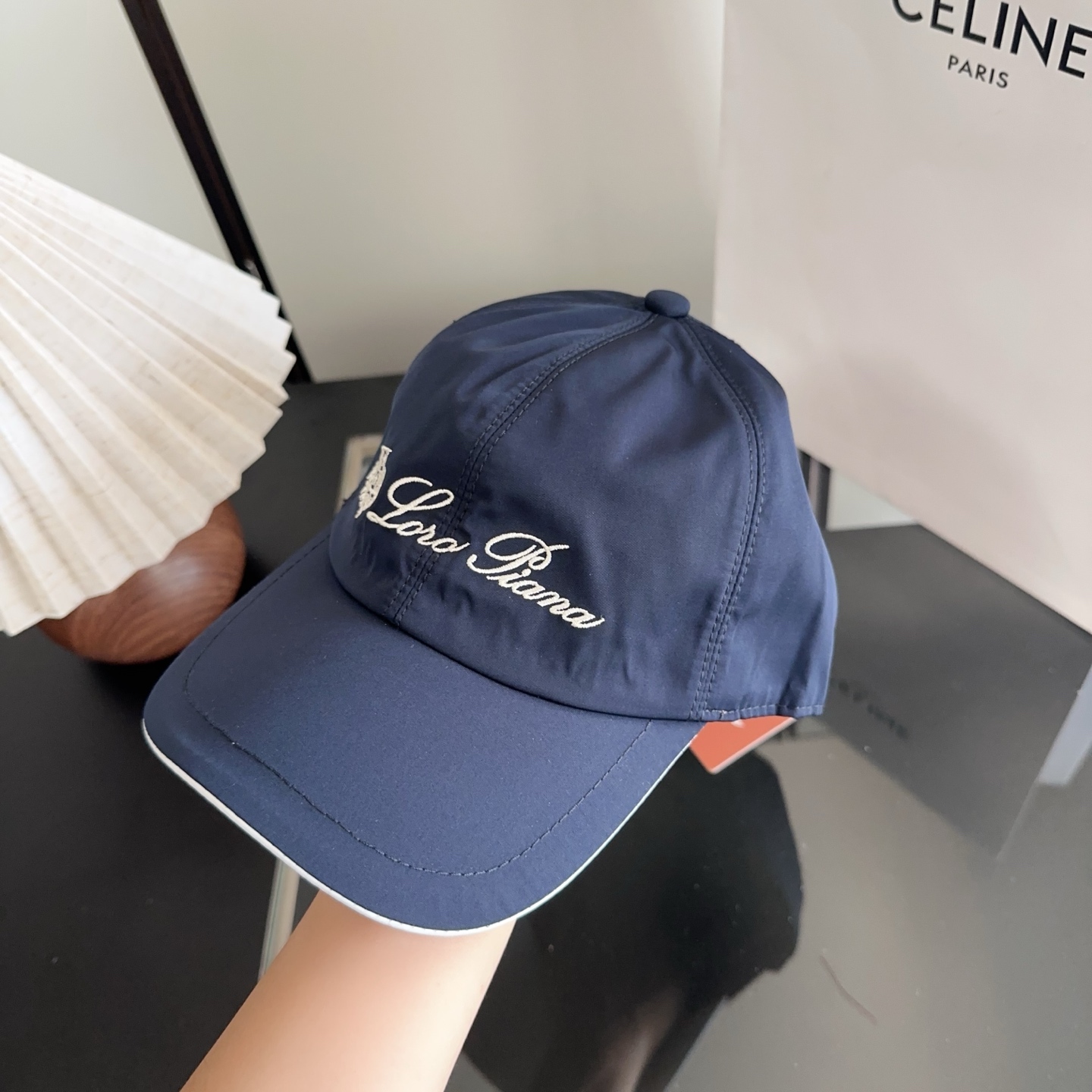 Loro Piana(诺悠翩雅) 新款高版本棒球帽，大牌同步，超好搭配，出货！