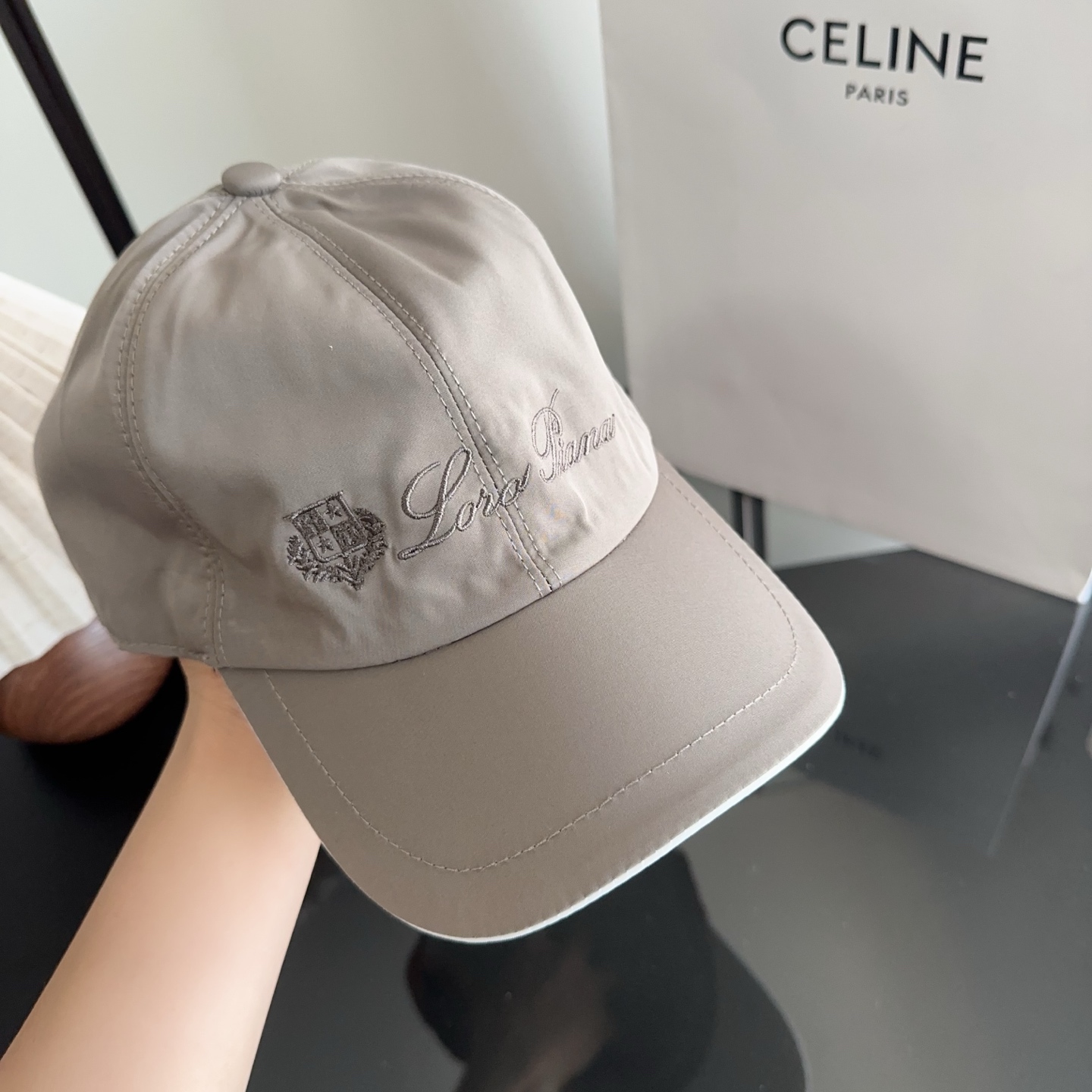 Loro Piana(诺悠翩雅) 新款高版本棒球帽，大牌同步，超好搭配，出货！
