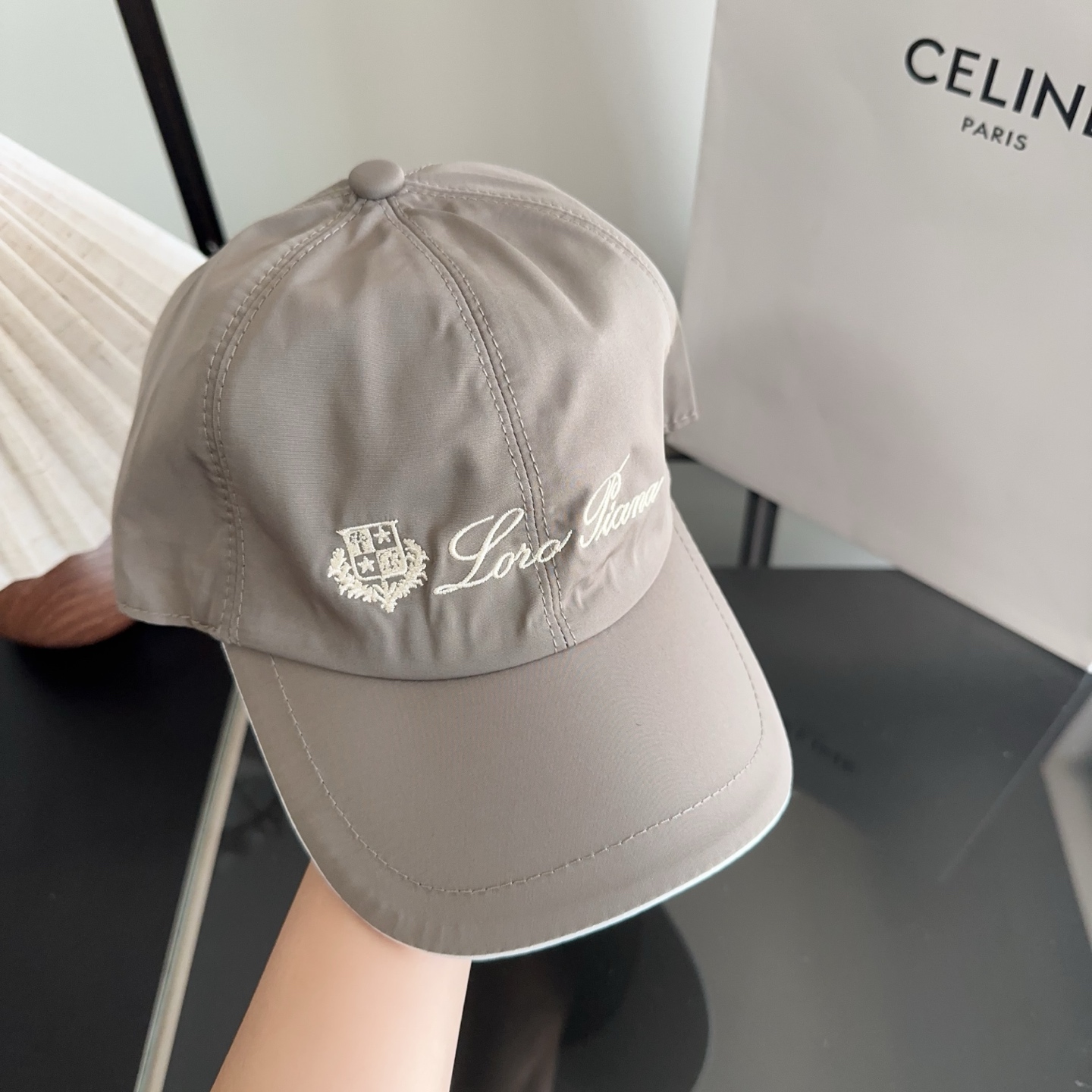Loro Piana(诺悠翩雅) 新款高版本棒球帽，大牌同步，超好搭配，出货！