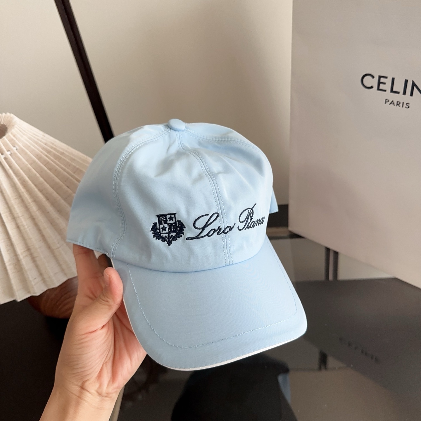 Loro Piana(诺悠翩雅) 新款高版本棒球帽，大牌同步，超好搭配，出货！