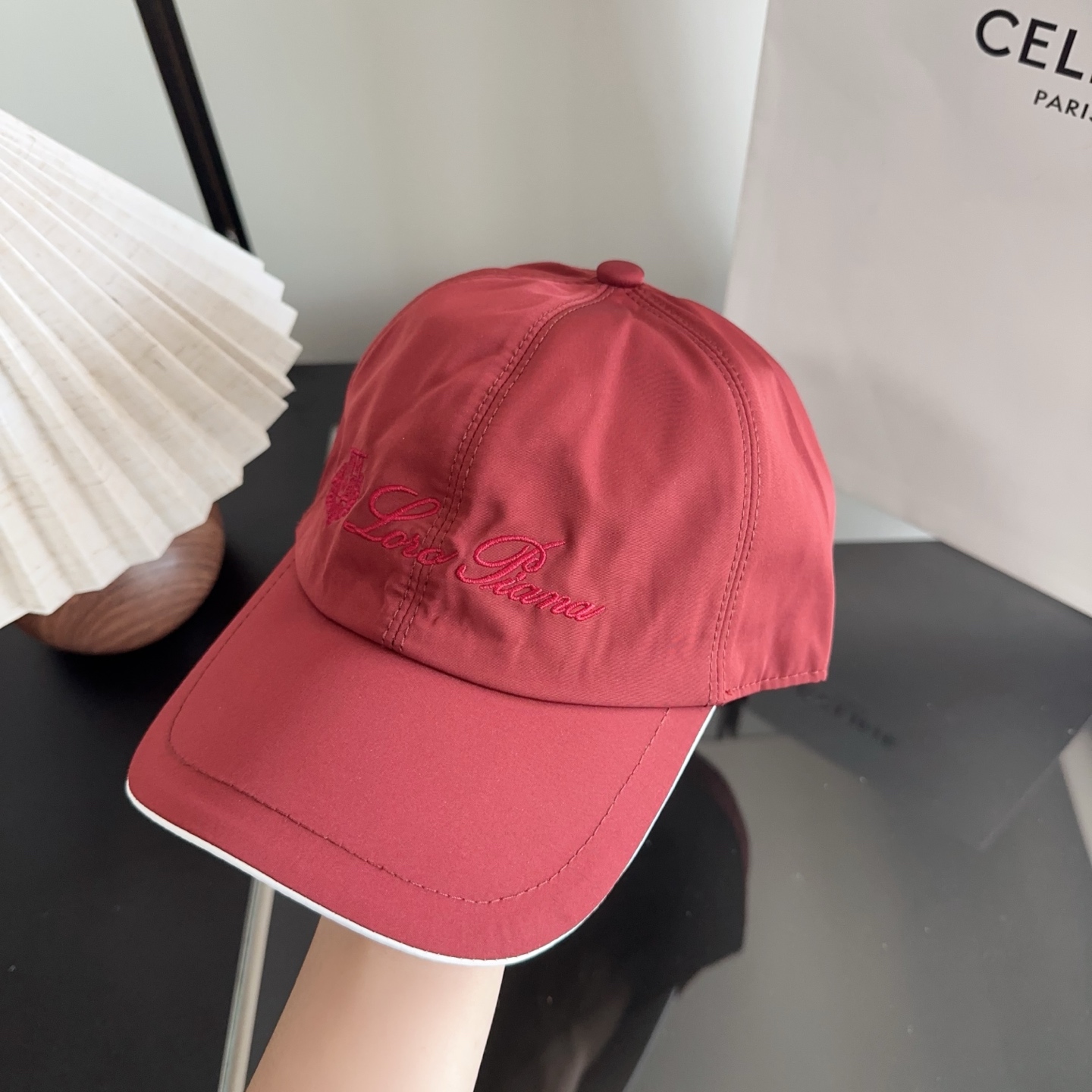 Loro Piana(诺悠翩雅) 新款高版本棒球帽，大牌同步，超好搭配，出货！