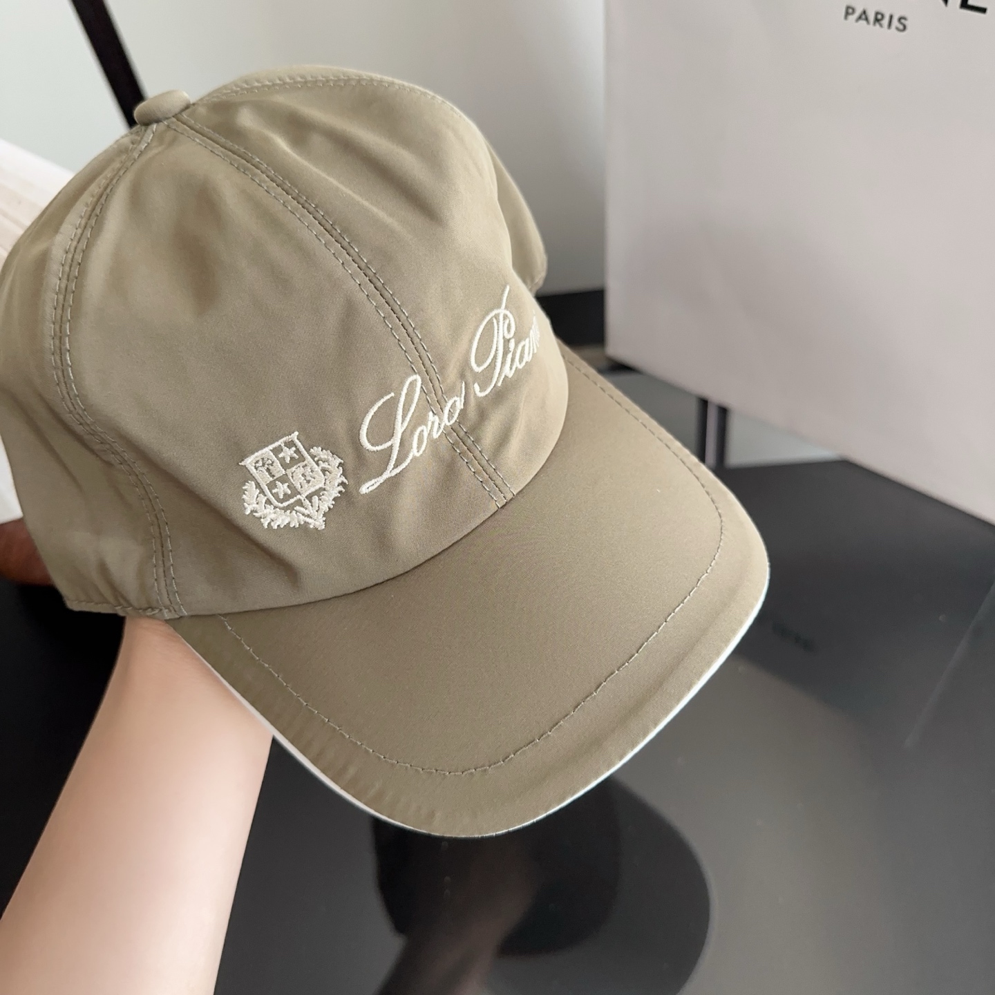 Loro Piana(诺悠翩雅) 新款高版本棒球帽，大牌同步，超好搭配，出货！