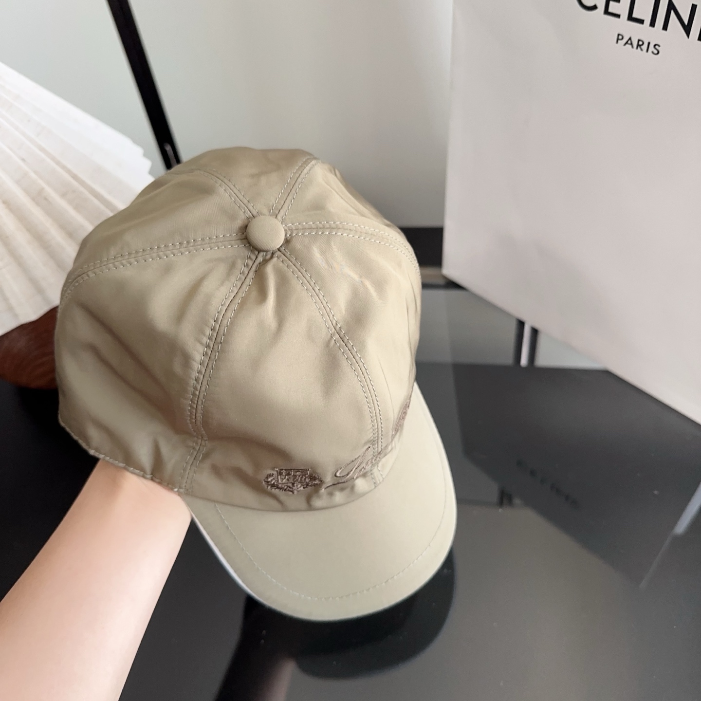 Loro Piana(诺悠翩雅) 新款高版本棒球帽，大牌同步，超好搭配，出货！