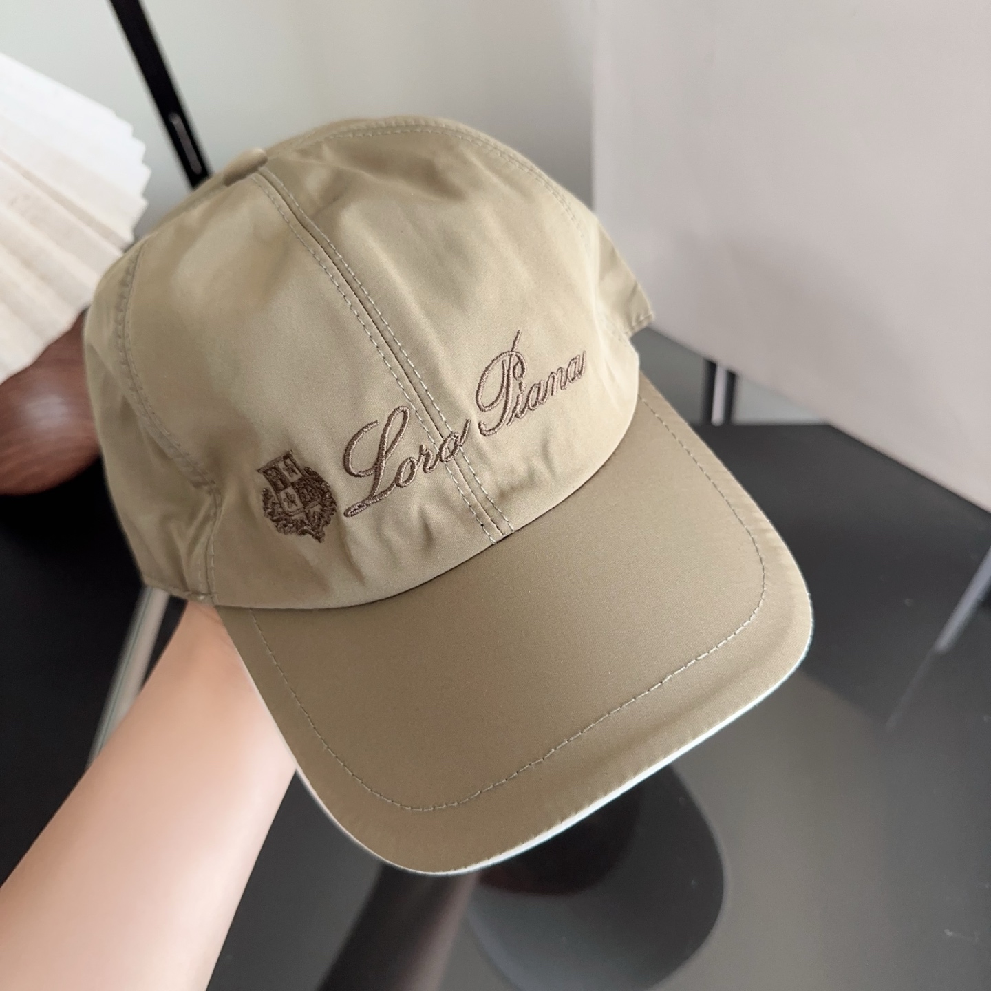 Loro Piana(诺悠翩雅) 新款高版本棒球帽，大牌同步，超好搭配，出货！