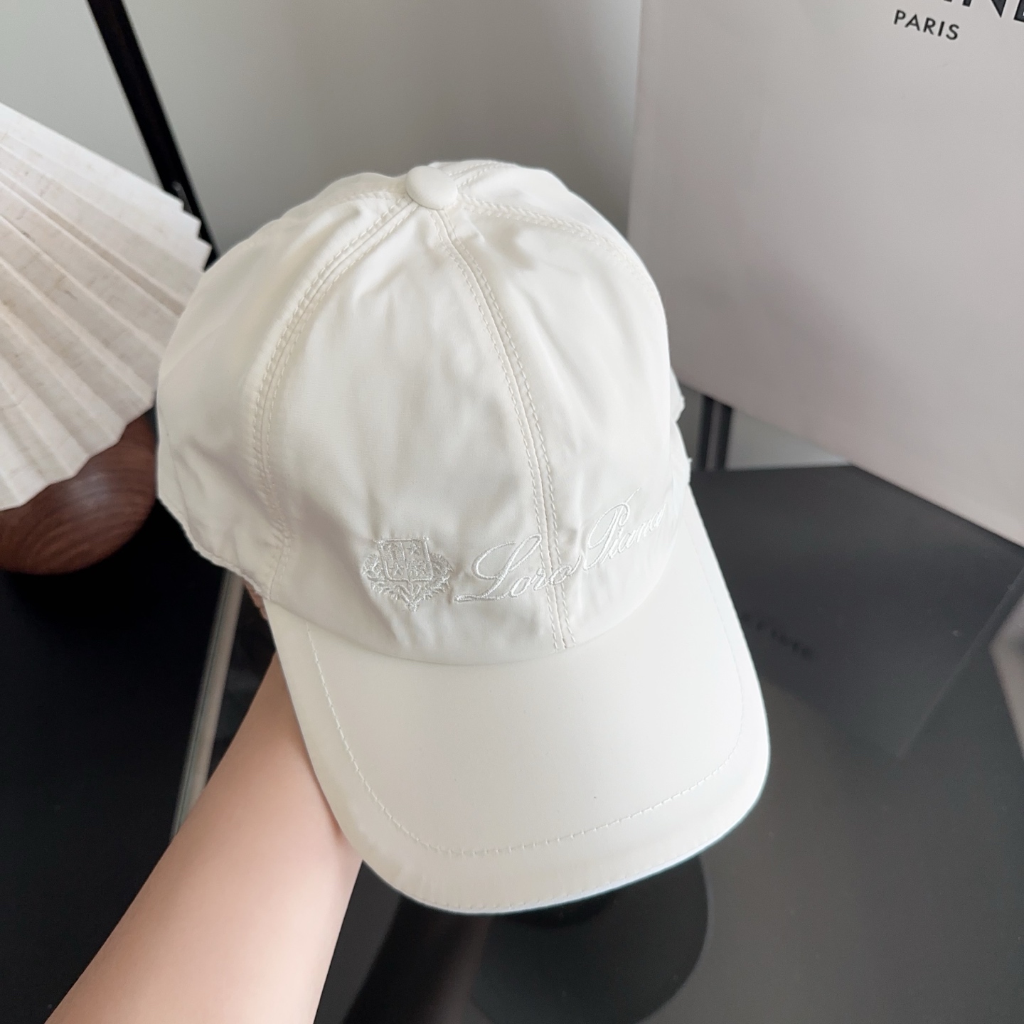 Loro Piana(诺悠翩雅) 新款高版本棒球帽，大牌同步，超好搭配，出货！