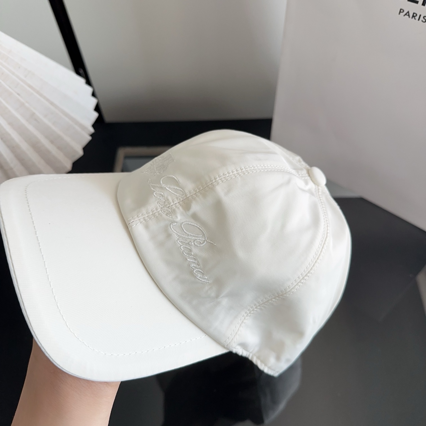 Loro Piana(诺悠翩雅) 新款高版本棒球帽，大牌同步，超好搭配，出货！