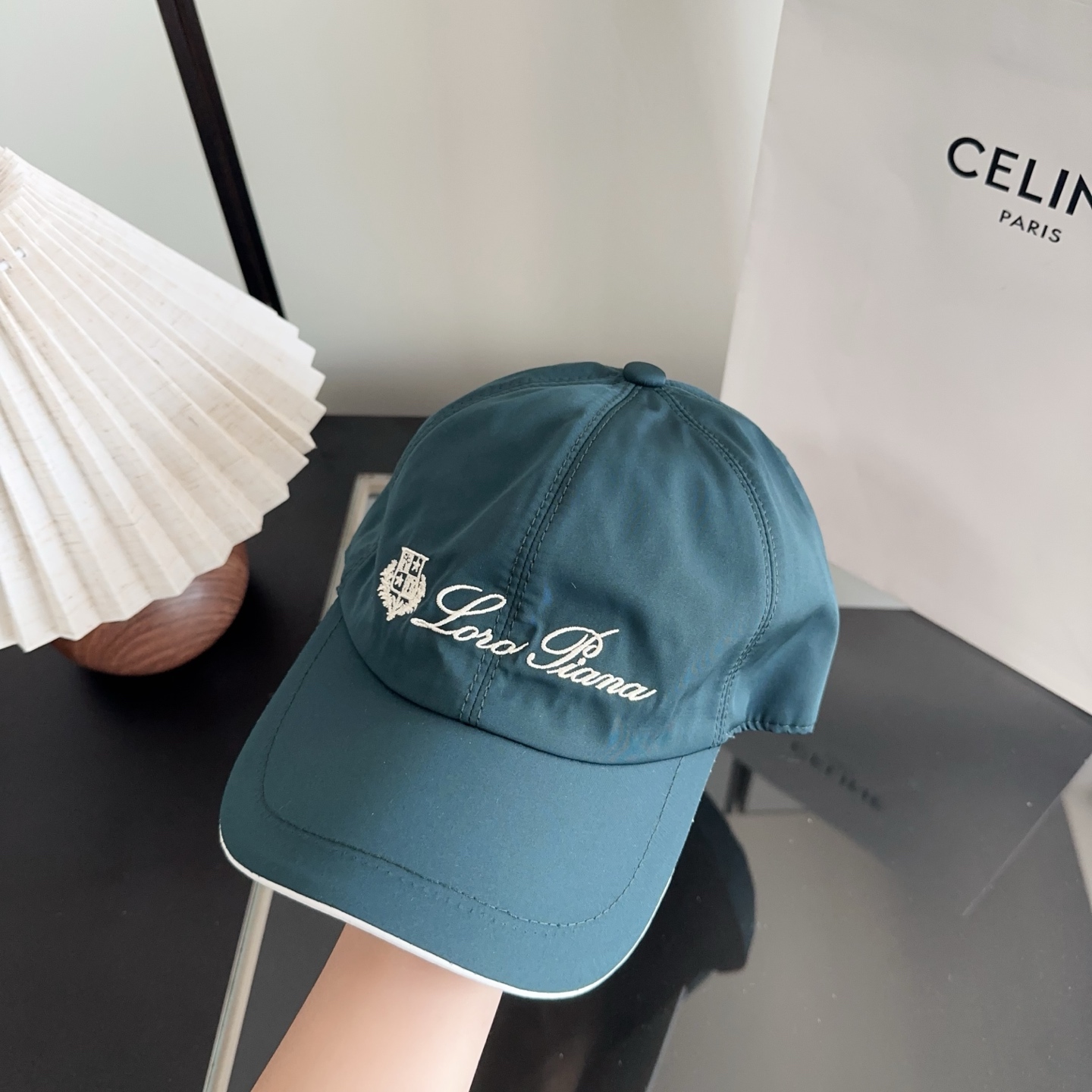 Loro Piana(诺悠翩雅) 新款高版本棒球帽，大牌同步，超好搭配，出货！
