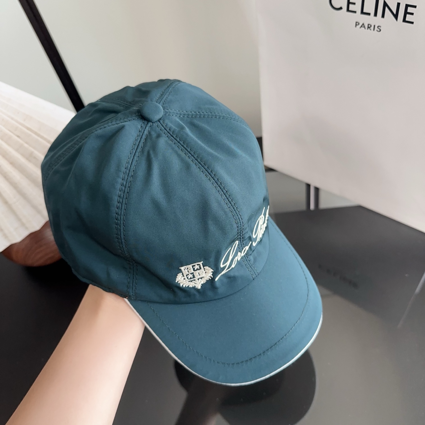 Loro Piana(诺悠翩雅) 新款高版本棒球帽，大牌同步，超好搭配，出货！
