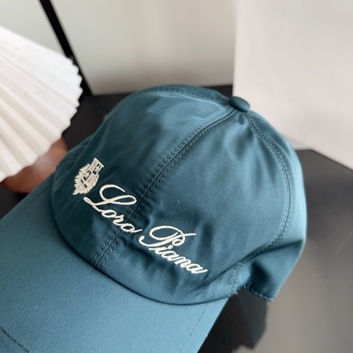 Loro Piana(诺悠翩雅) 新款高版本棒球帽，大牌同步，超好搭配，出货！