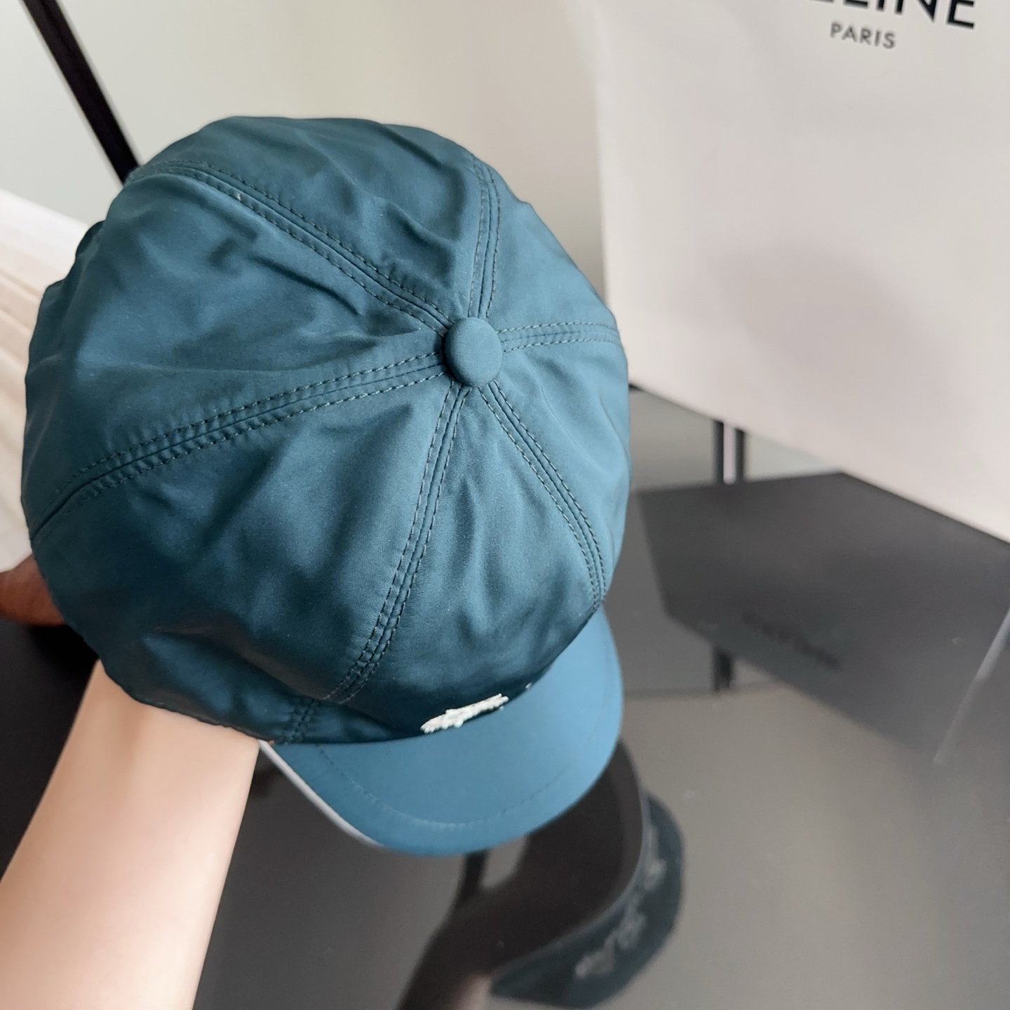 Loro Piana(诺悠翩雅) 新款高版本棒球帽，大牌同步，超好搭配，出货！