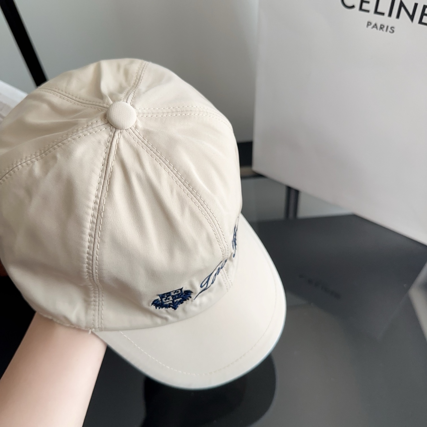 Loro Piana(诺悠翩雅) 新款高版本棒球帽，大牌同步，超好搭配，出货！