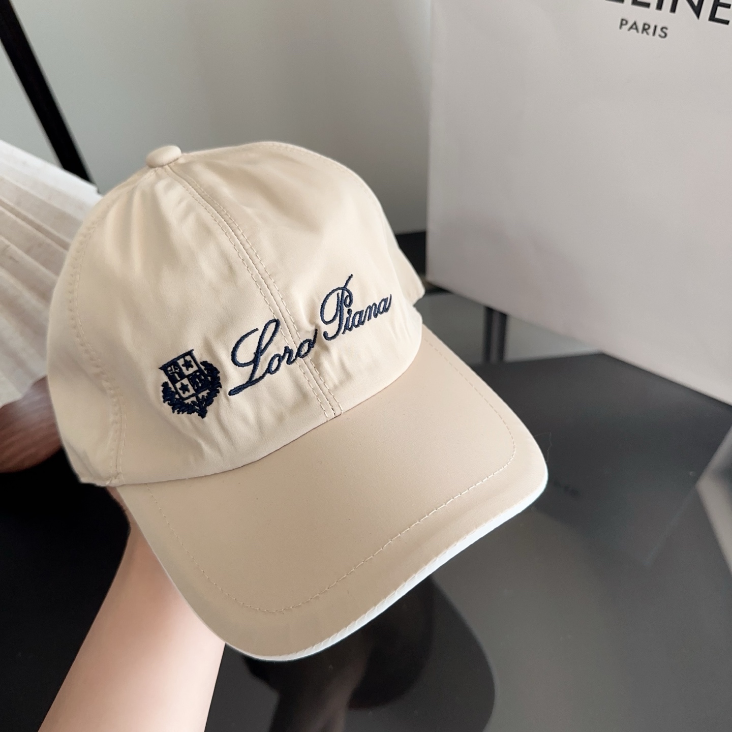 Loro Piana(诺悠翩雅) 新款高版本棒球帽，大牌同步，超好搭配，出货！