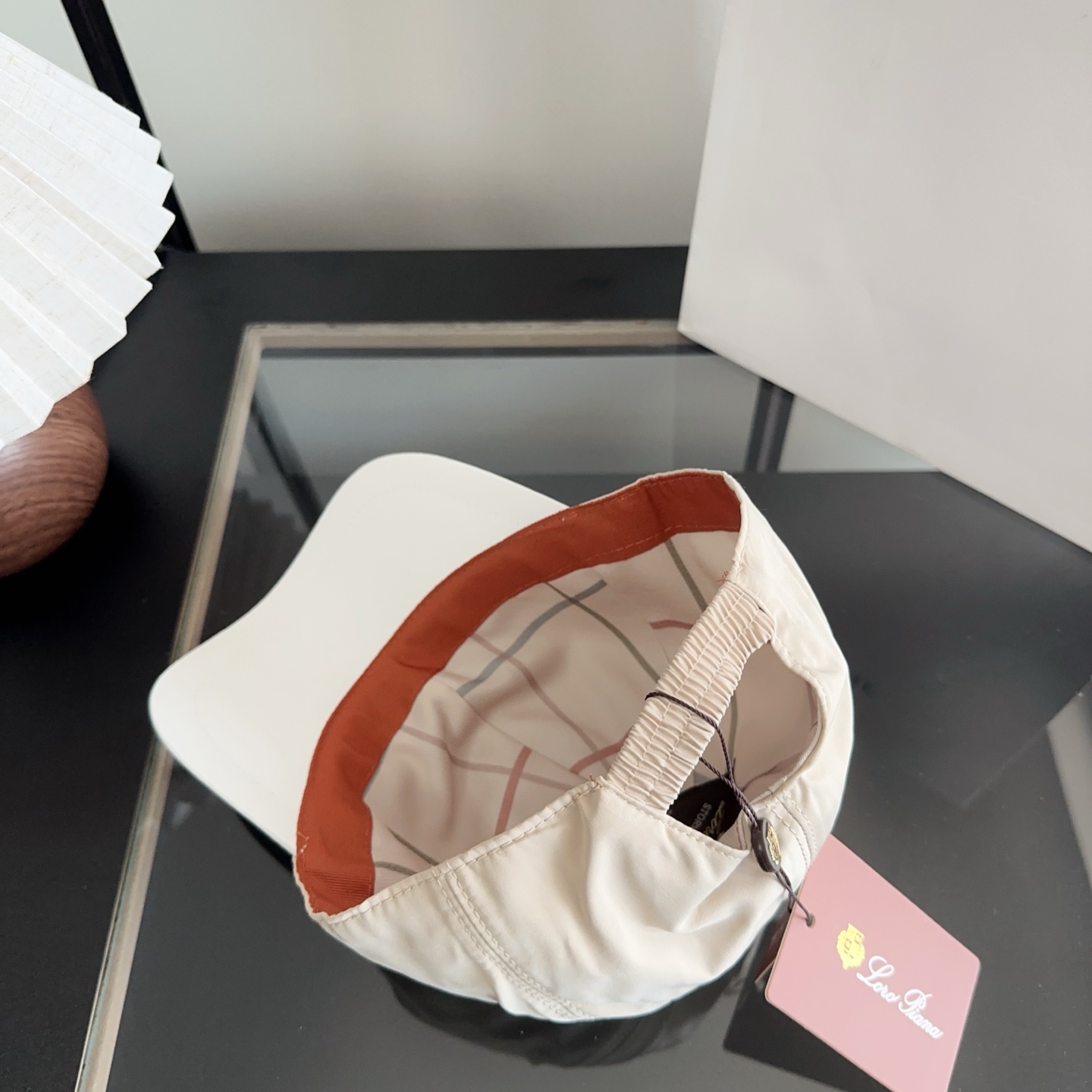 Loro Piana(诺悠翩雅) 新款高版本棒球帽，大牌同步，超好搭配，出货！