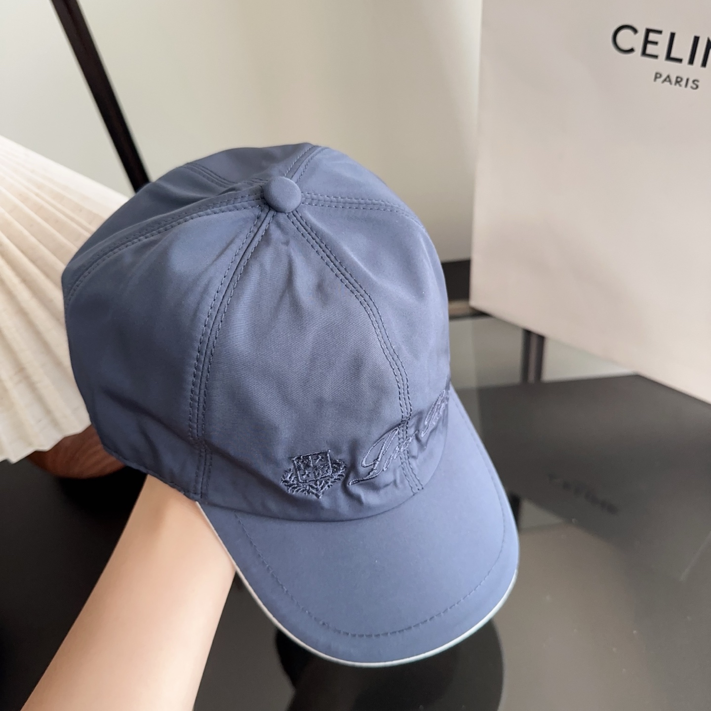 Loro Piana(诺悠翩雅) 新款高版本棒球帽，大牌同步，超好搭配，出货！