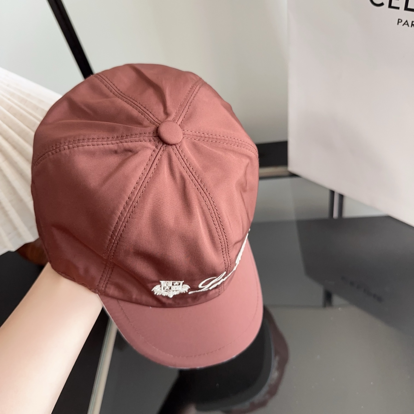 Loro Piana(诺悠翩雅) 新款高版本棒球帽，大牌同步，超好搭配，出货！