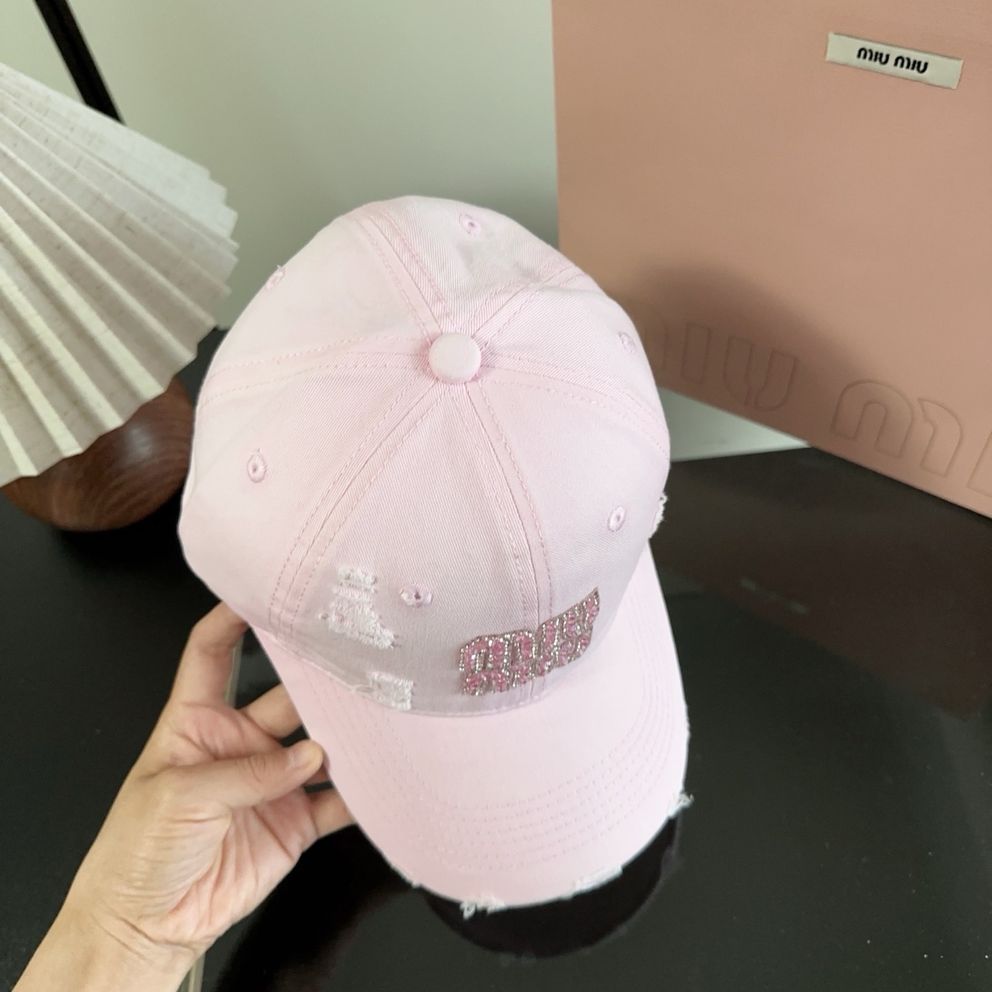 miumiu 缪缪秋冬新品棒球帽 原单正品开模订制，原版做工细致质量超赞！