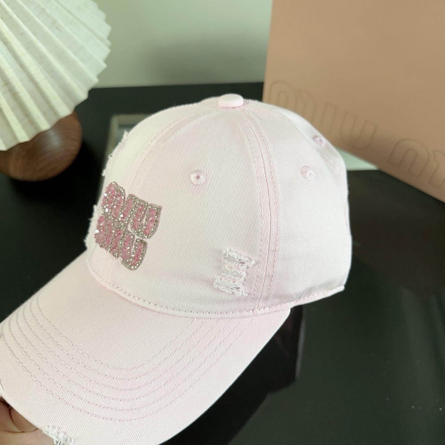 miumiu 缪缪秋冬新品棒球帽 原单正品开模订制，原版做工细致质量超赞！