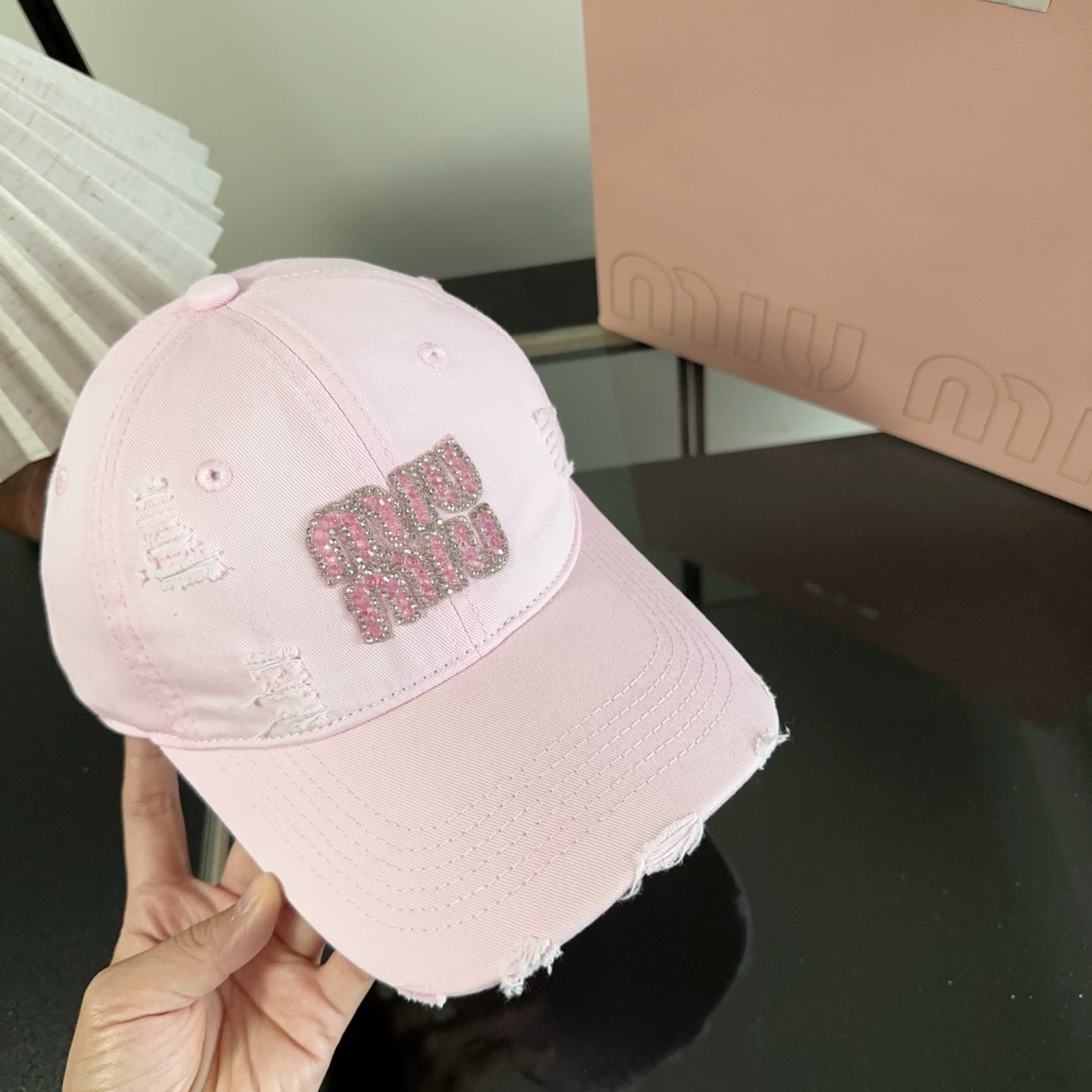miumiu 缪缪秋冬新品棒球帽 原单正品开模订制，原版做工细致质量超赞！