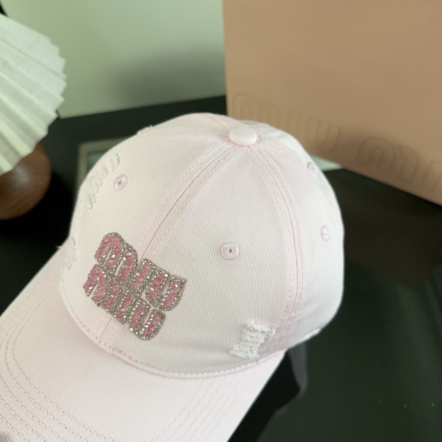 miumiu 缪缪秋冬新品棒球帽 原单正品开模订制，原版做工细致质量超赞！