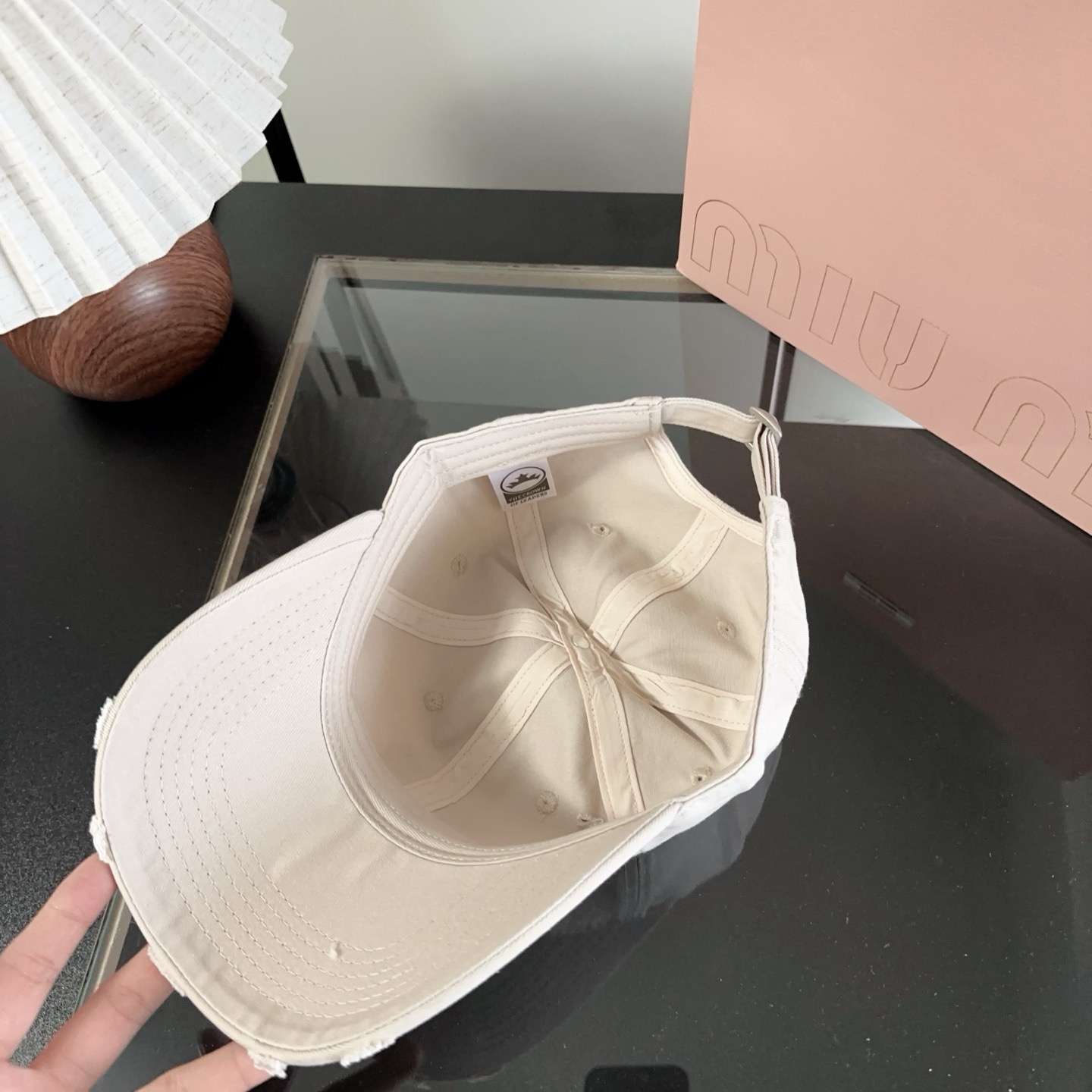 miumiu 缪缪秋冬新品棒球帽 原单正品开模订制，原版做工细致质量超赞！