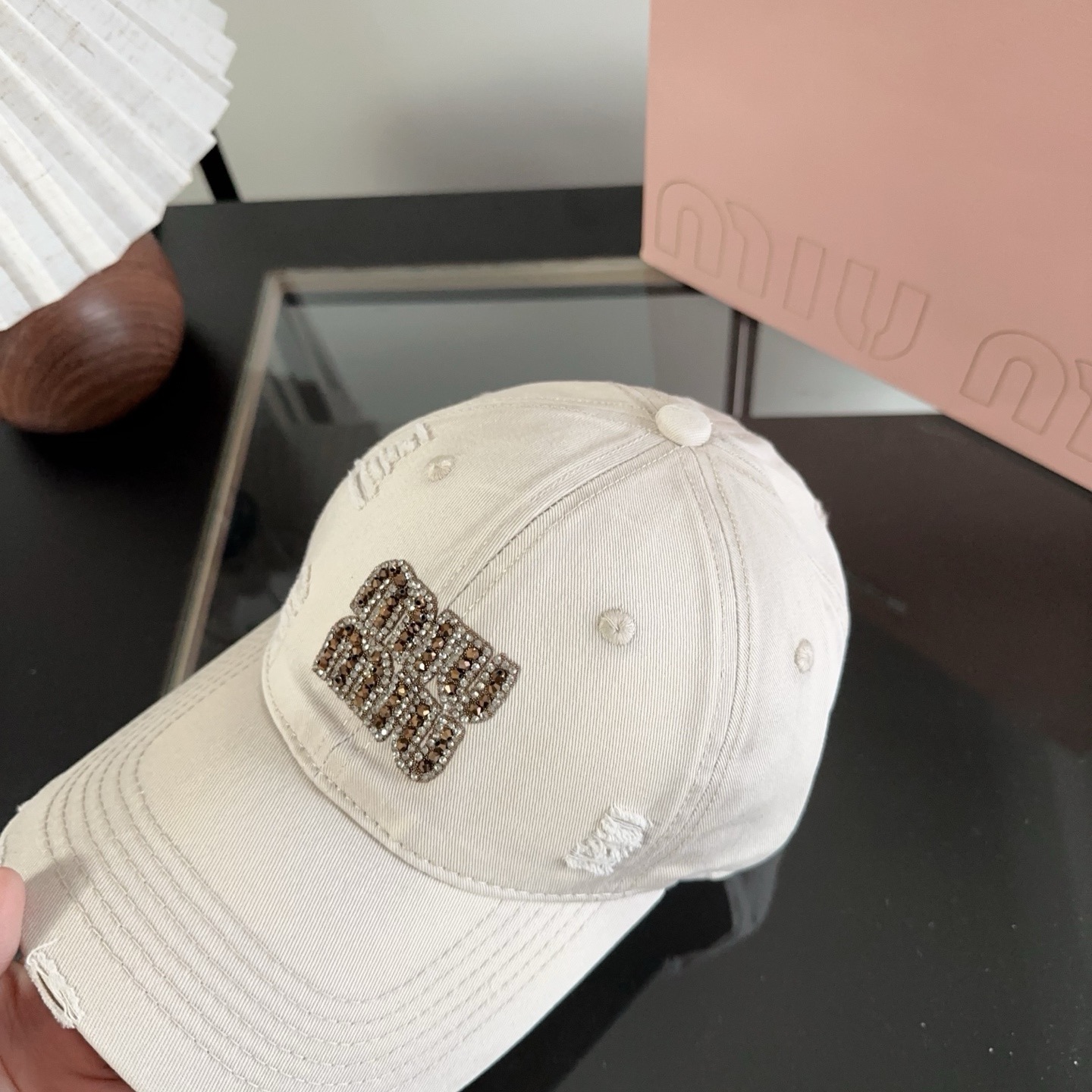miumiu 缪缪秋冬新品棒球帽 原单正品开模订制，原版做工细致质量超赞！