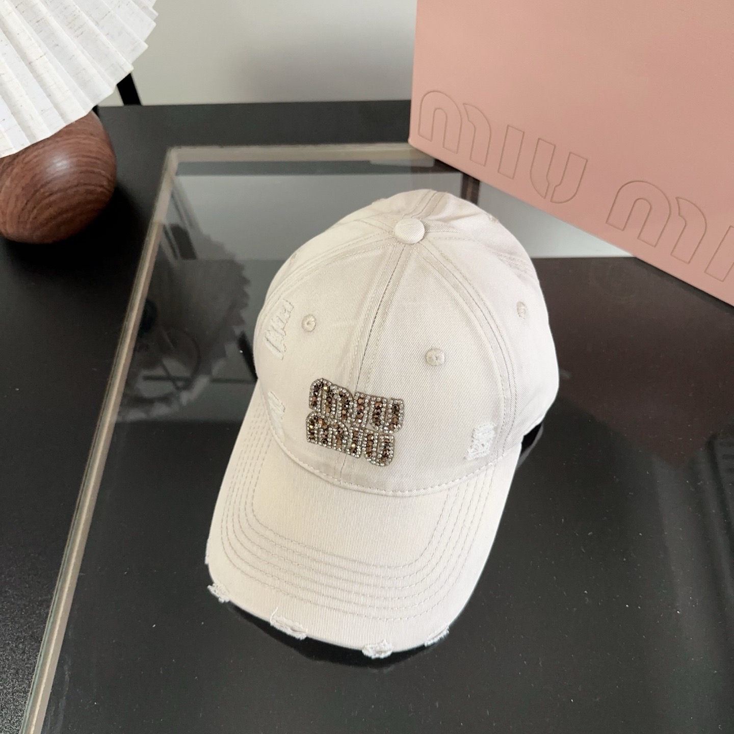 miumiu 缪缪秋冬新品棒球帽 原单正品开模订制，原版做工细致质量超赞！