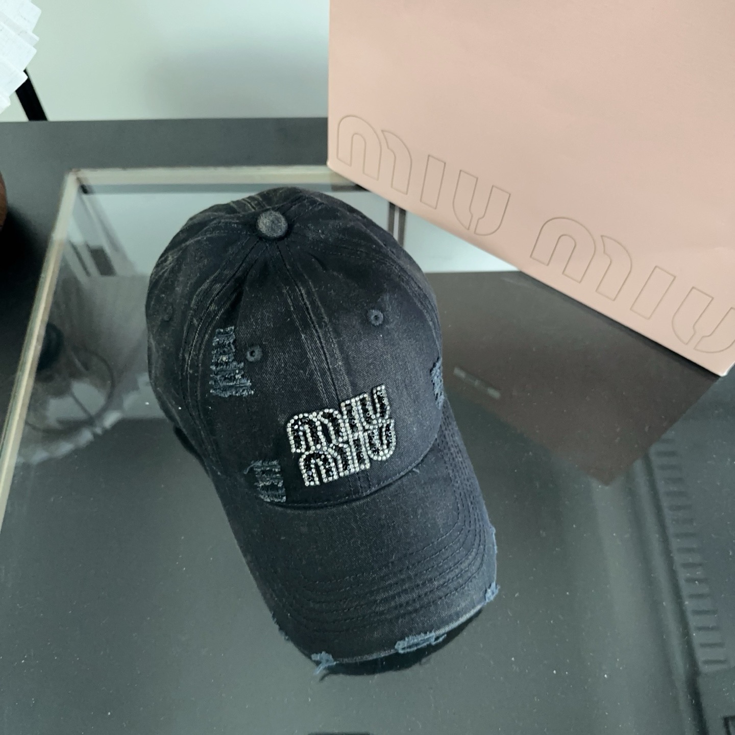 miumiu 缪缪秋冬新品棒球帽 原单正品开模订制，原版做工细致质量超赞！