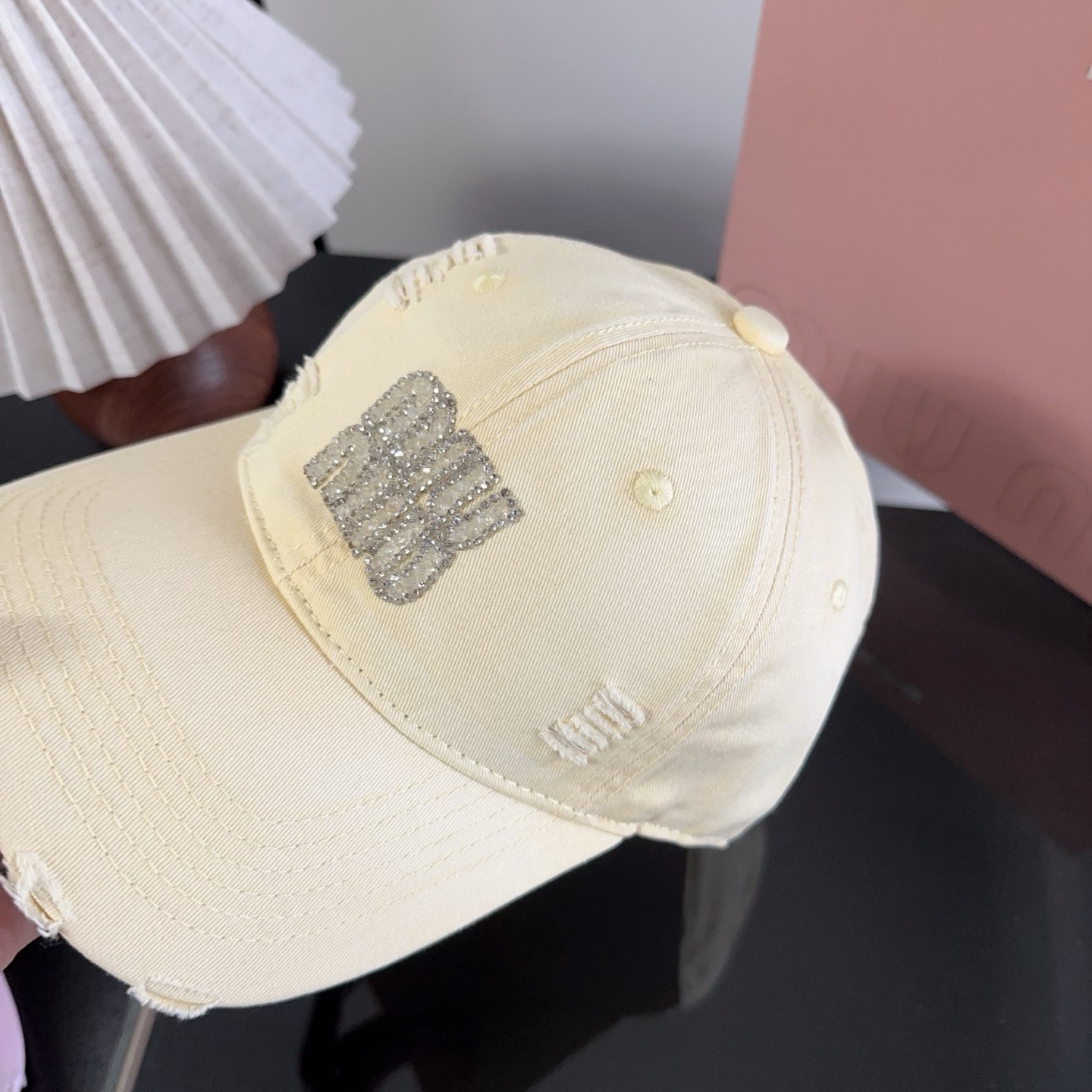 miumiu 缪缪秋冬新品棒球帽 原单正品开模订制，原版做工细致质量超赞！