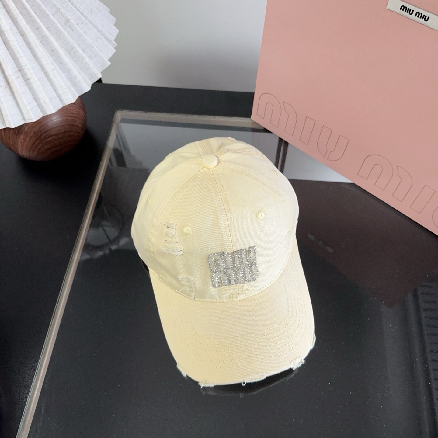miumiu 缪缪秋冬新品棒球帽 原单正品开模订制，原版做工细致质量超赞！