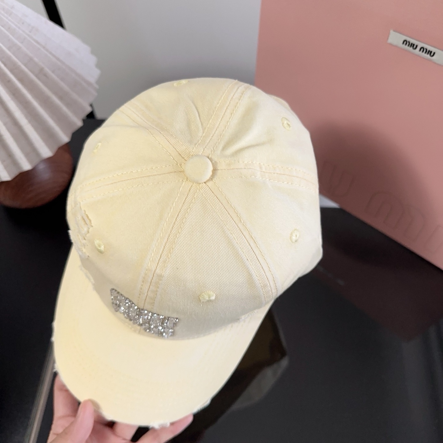 miumiu 缪缪秋冬新品棒球帽 原单正品开模订制，原版做工细致质量超赞！