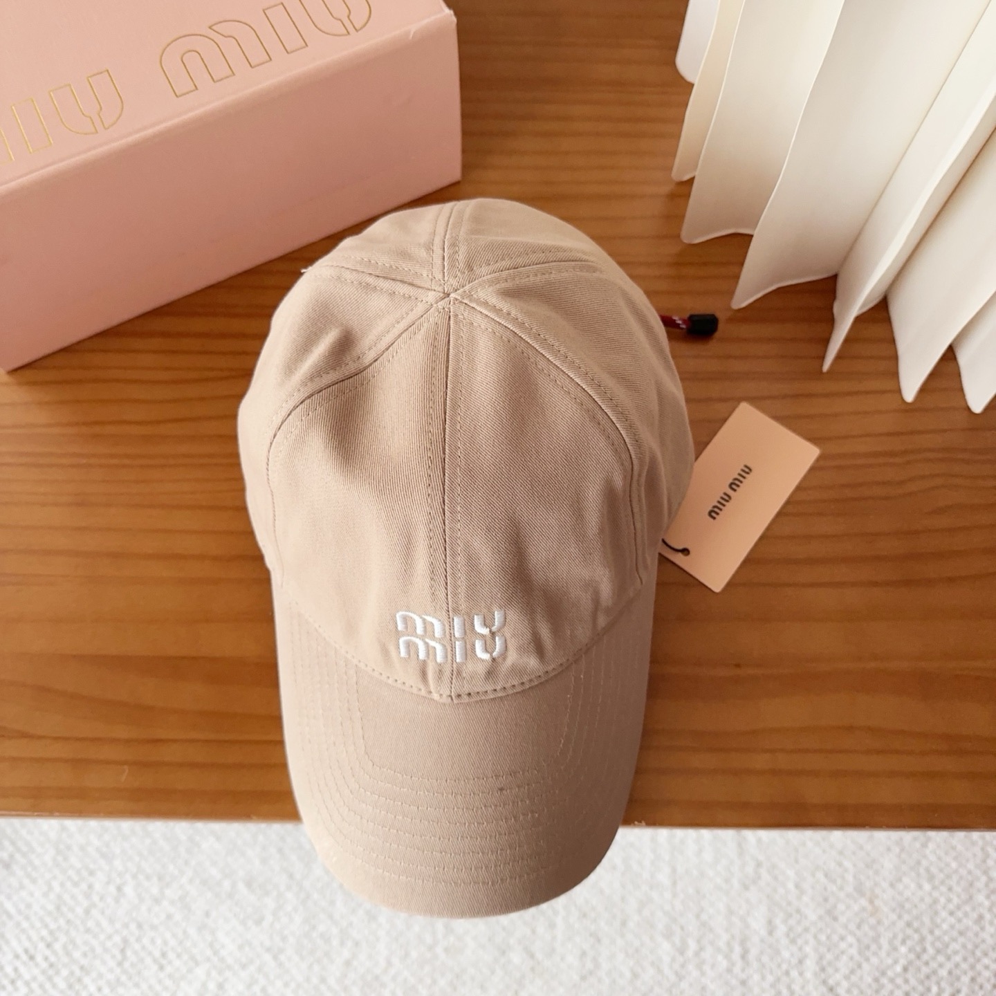 miumiu 缪缪秋冬新品棒球帽 原单正品开模订制，原版做工细致质量超赞！