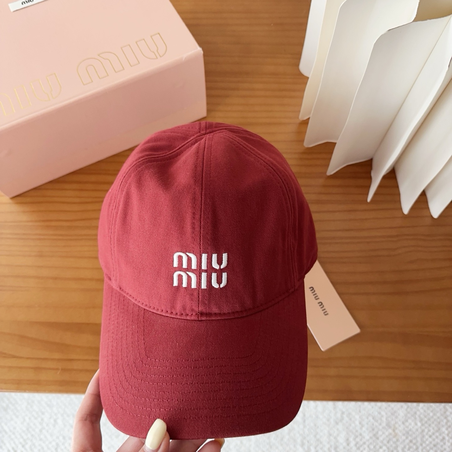 miumiu 缪缪秋冬新品棒球帽 原单正品开模订制，原版做工细致质量超赞！