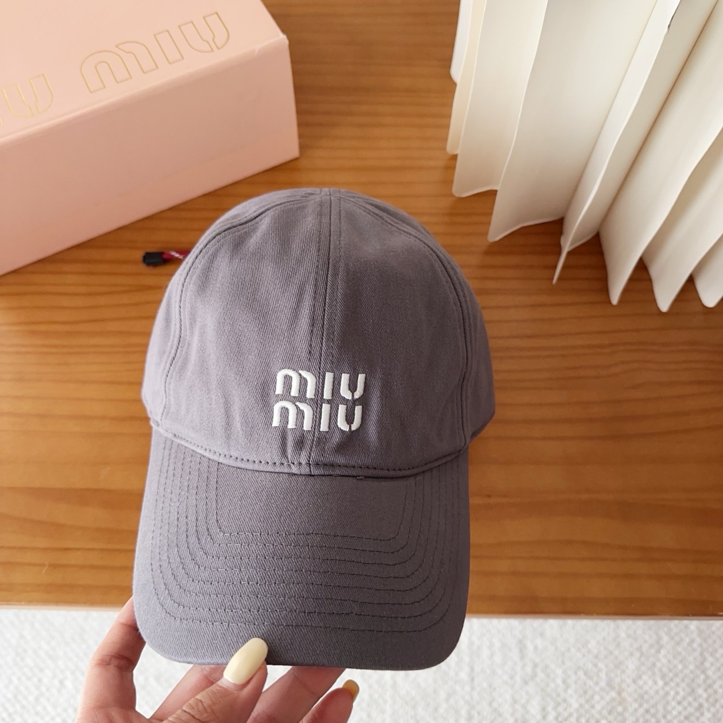 miumiu 缪缪秋冬新品棒球帽 原单正品开模订制，原版做工细致质量超赞！