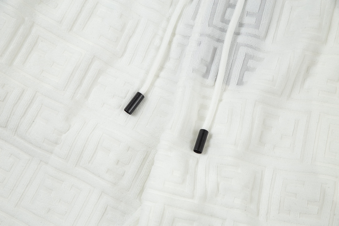 New FENDI FF Logo Towel Leisure Shorts Set for Spring/Summer 2024 - 图片 5