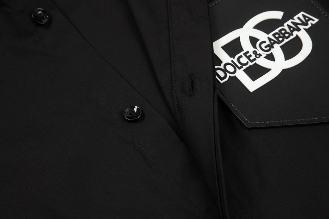 2024 New Dougaban DG Logo Air-Recreation Shirt Collection in Black and White, Sizes M-3XL - 图片 4