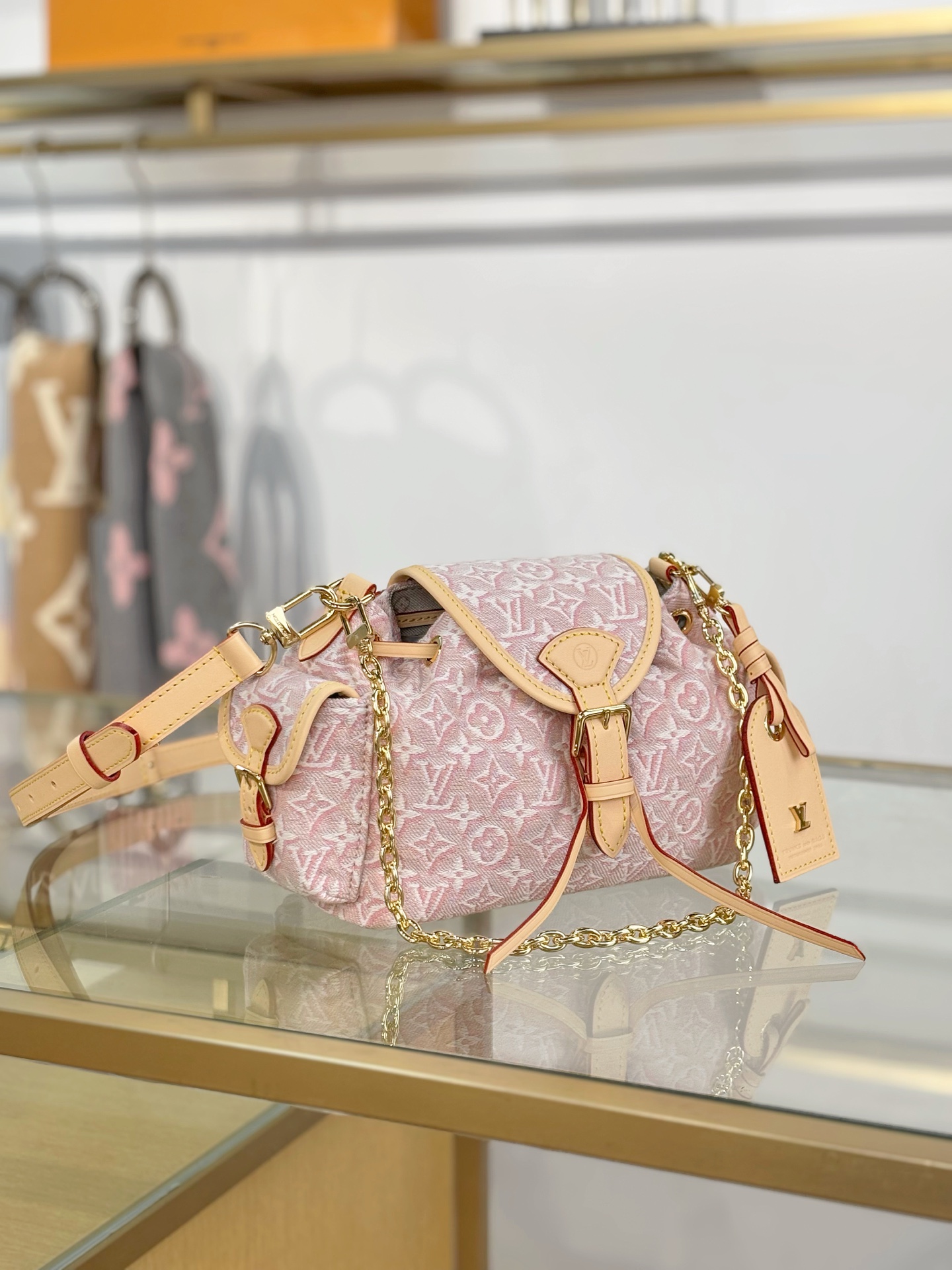 【特级MB动态163c芯片版原厂皮】 ODYSSÉE 小号手袋 型号：M29974粉色 材料：A级全钢五金，进口原厂面料