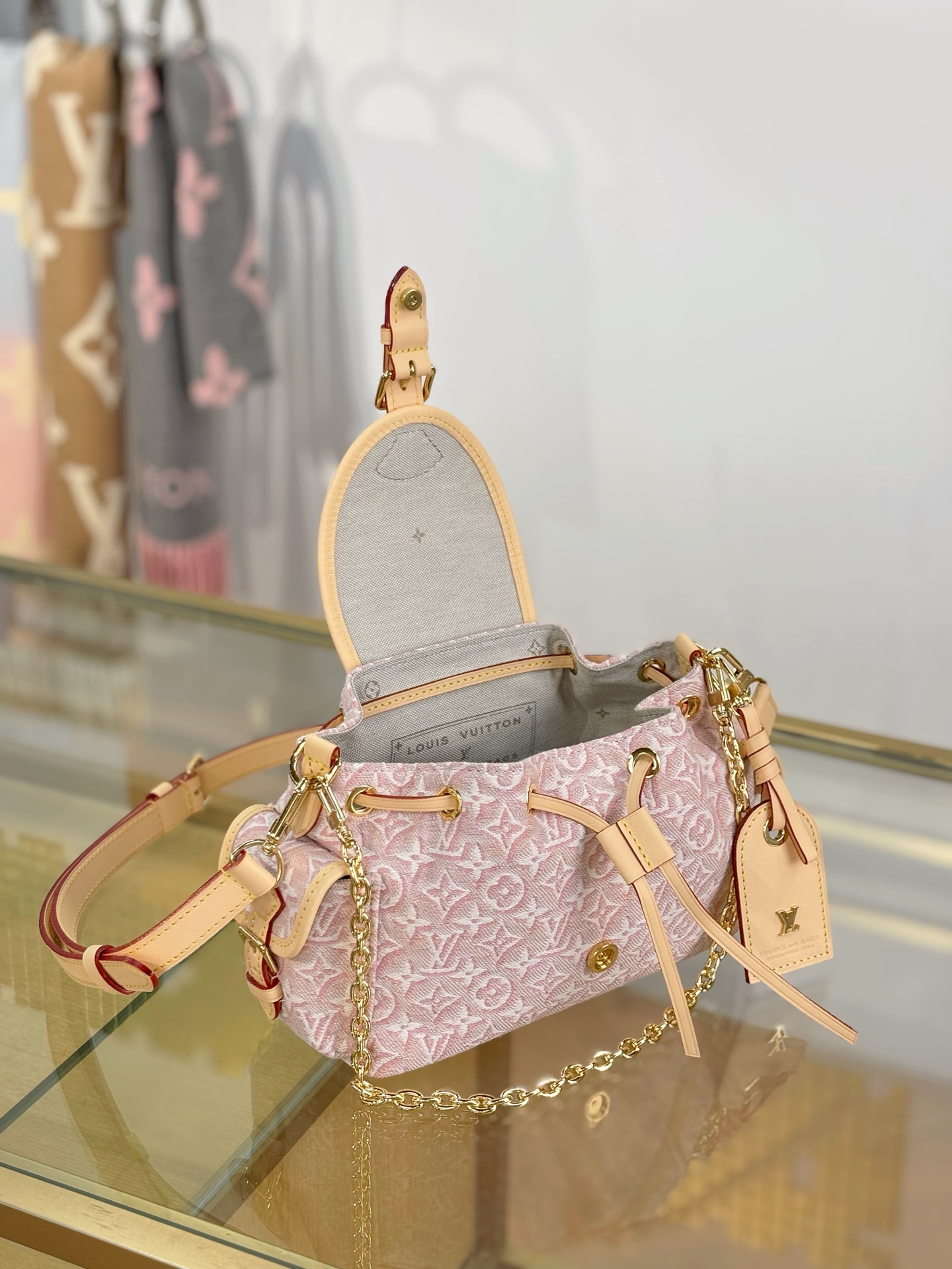 【特级MB动态163c芯片版原厂皮】 ODYSSÉE 小号手袋 型号：M29974粉色 材料：A级全钢五金，进口原厂面料