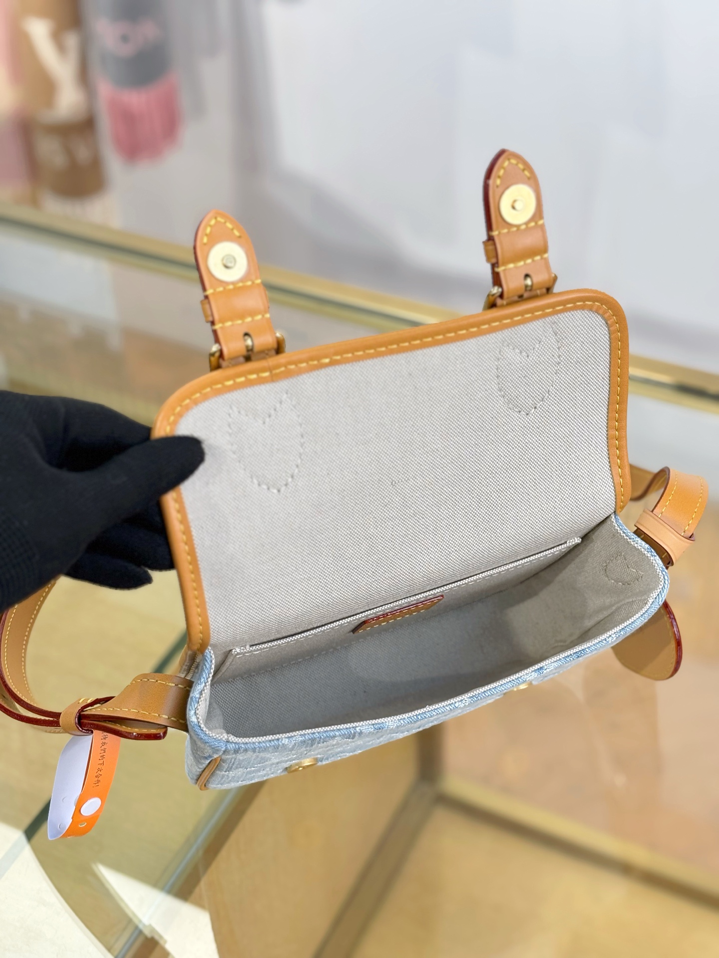 【特级MB163c芯片版原厂皮】 SATCHEL 迷你斜挎包 型号：M2A647牛仔蓝 材料：A级全钢五金，进口原厂面料