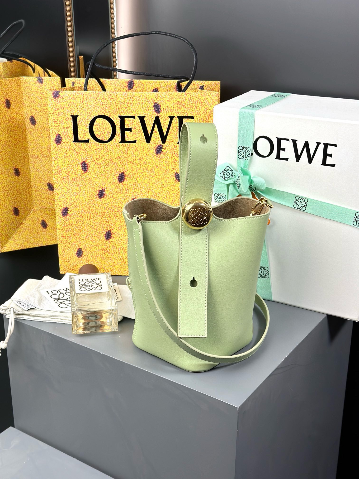 Flawless
 Bags Handbags Best Quality Replica
 Green Engraving