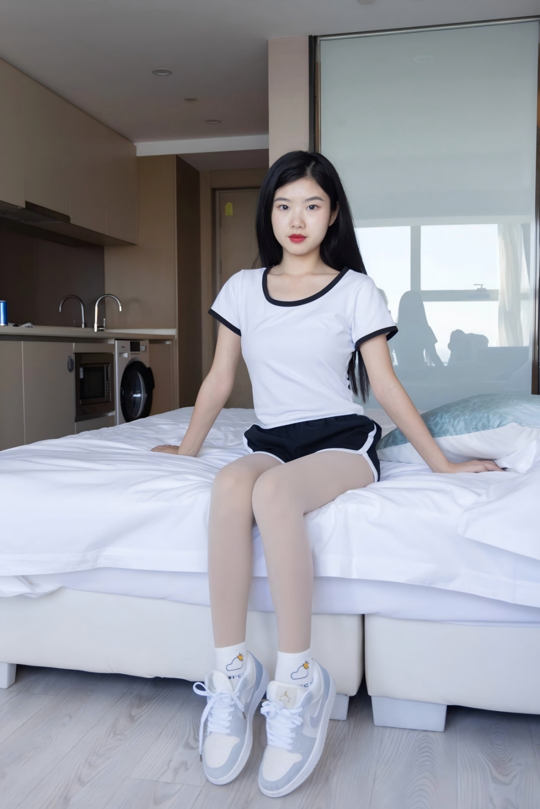 ▪️H11顶级纯原▪️潮人上脚图▪️ 闭眼入,好看就完事儿    Nike Air Jordan 1 LOW "paris” AJ1 乔一 巴黎 防滑防滑 低帮 复古篮球鞋 男女同款 白灰 货号:CV3043-100