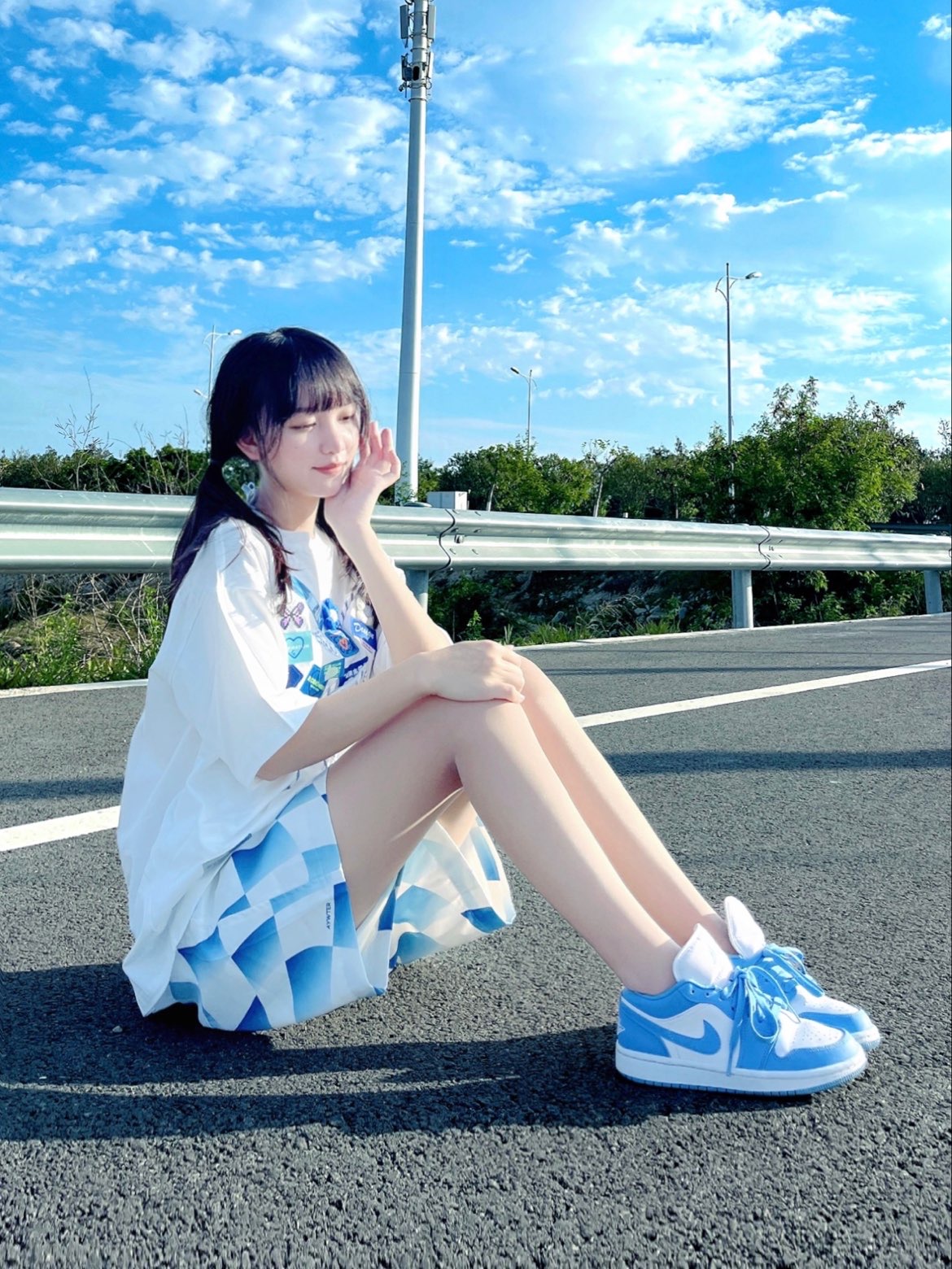 ▪️H11顶级纯原▪️潮人上脚图▪️
闭眼入，好看就完事儿！！！
---------------------------------
Nike Air Jordan 1 LOW “university blue”
AJ1 乔一 舒适贴合 低帮 复古篮球鞋 男女同款 大学蓝

货号：AO9944-441

Size：35.5 36 36.5 37.5 38 38.5 39 40 40.5 41 42 42.5 43 44 45 46 47.5