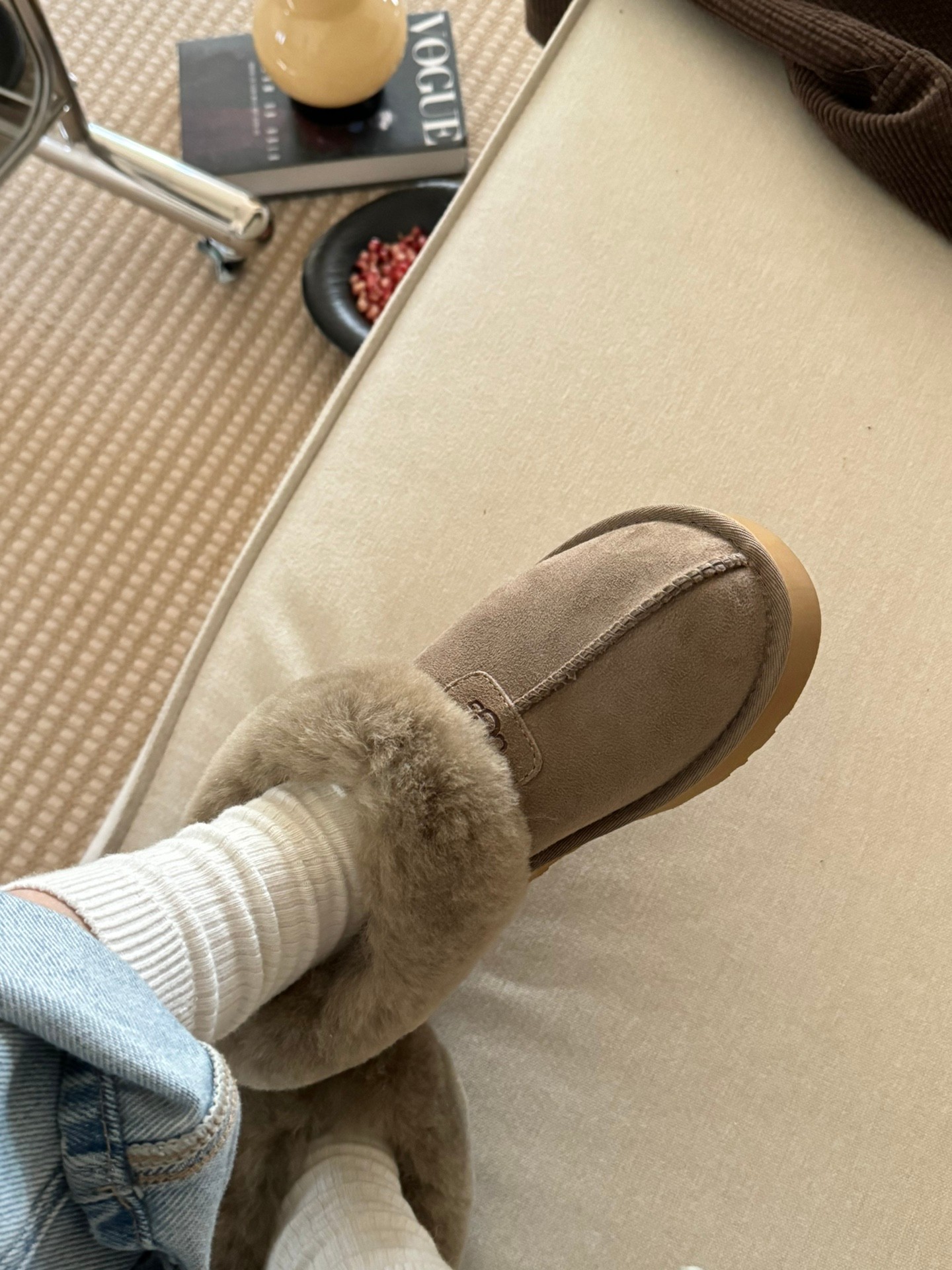 UGG3cmTazite厚底塔次特一双有秋冬氛围感的雪地靴来了〰️ 超模们的选择 极简〰️每天都要温暖又