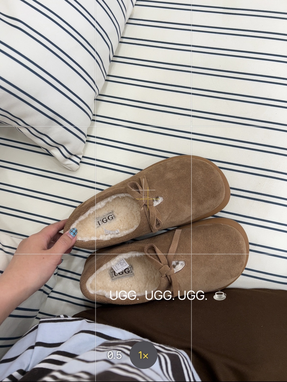 🔥「UGG复古系毛毛鞋」:把秋冬的温柔与个性,一脚踩进生活里,码数,35-40码!当复古做旧的麂皮遇上软