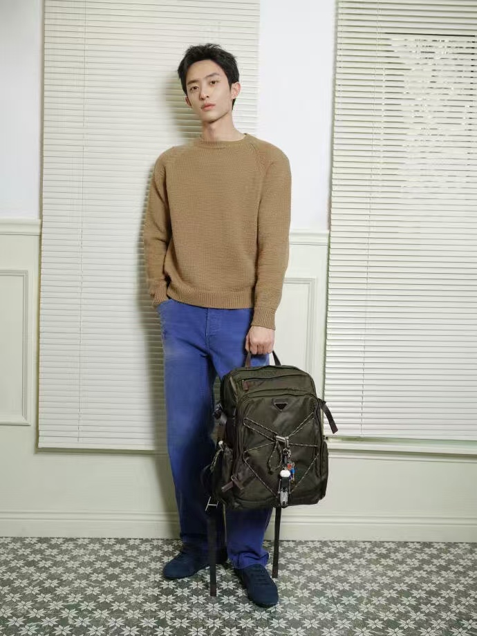 NO:895625,New color, Prada [price based on volume], prada19860909新色,普拉达【跑量价】,prada,Bag