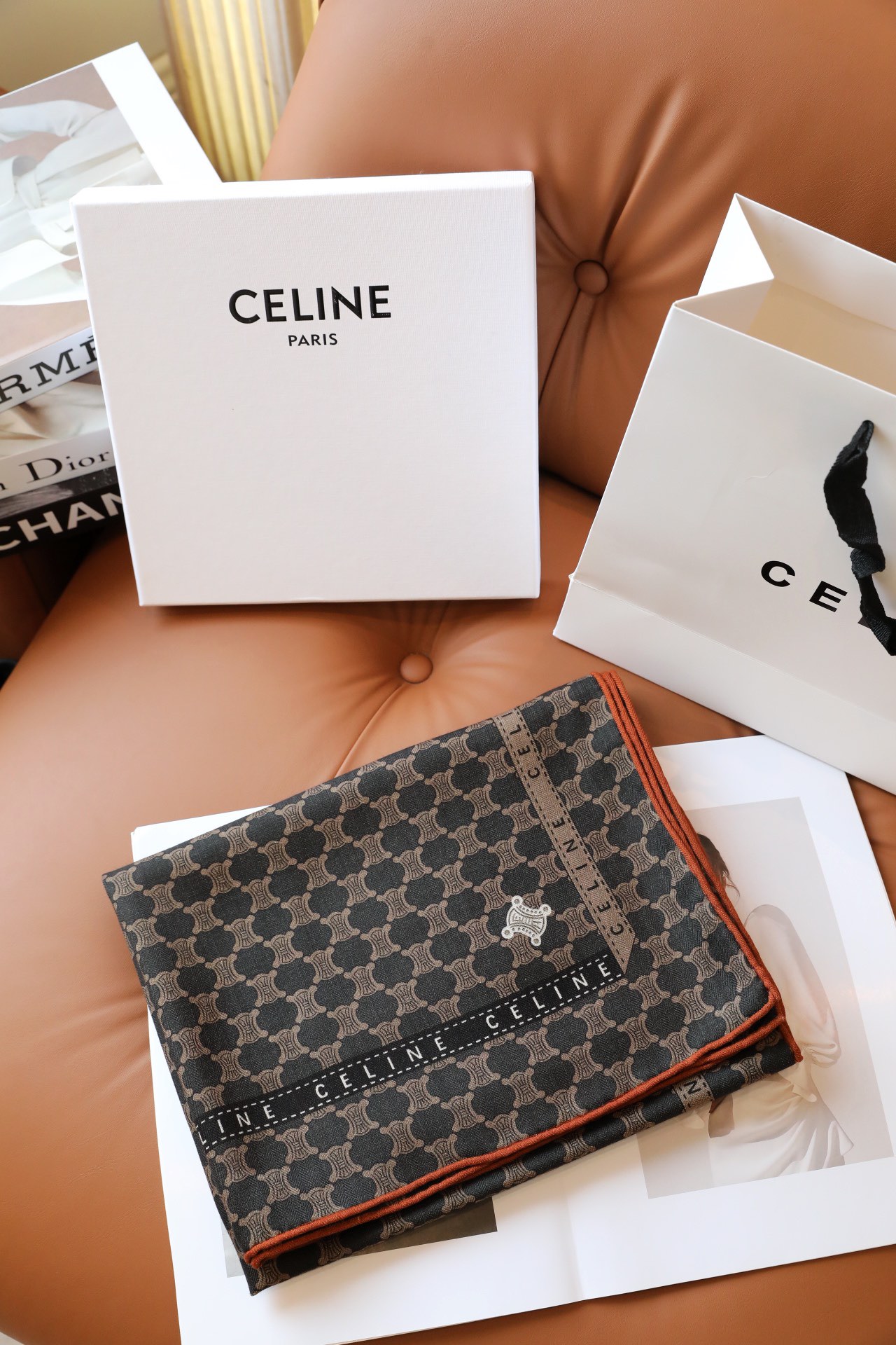 【▪️碰撞时髦。凯旋门的时尚，日常最佳单姐妹品！】一秒心动啊！！！高级，奢华！永恒！不是那种过眼云烟的款