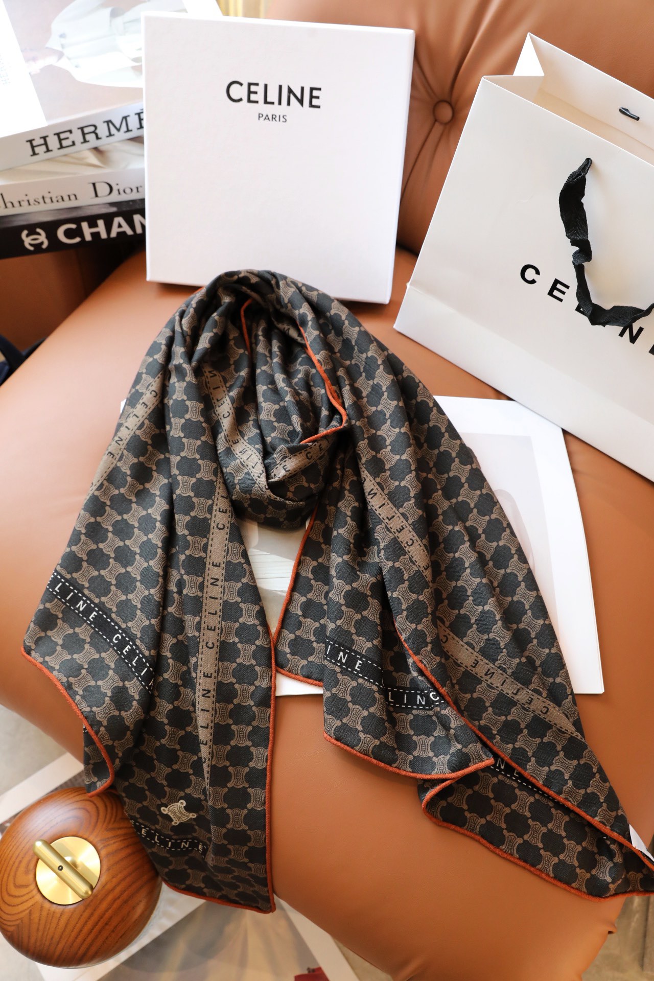 【▪️碰撞时髦。凯旋门的时尚，日常最佳单姐妹品！】一秒心动啊！！！高级，奢华！永恒！不是那种过眼云烟的款